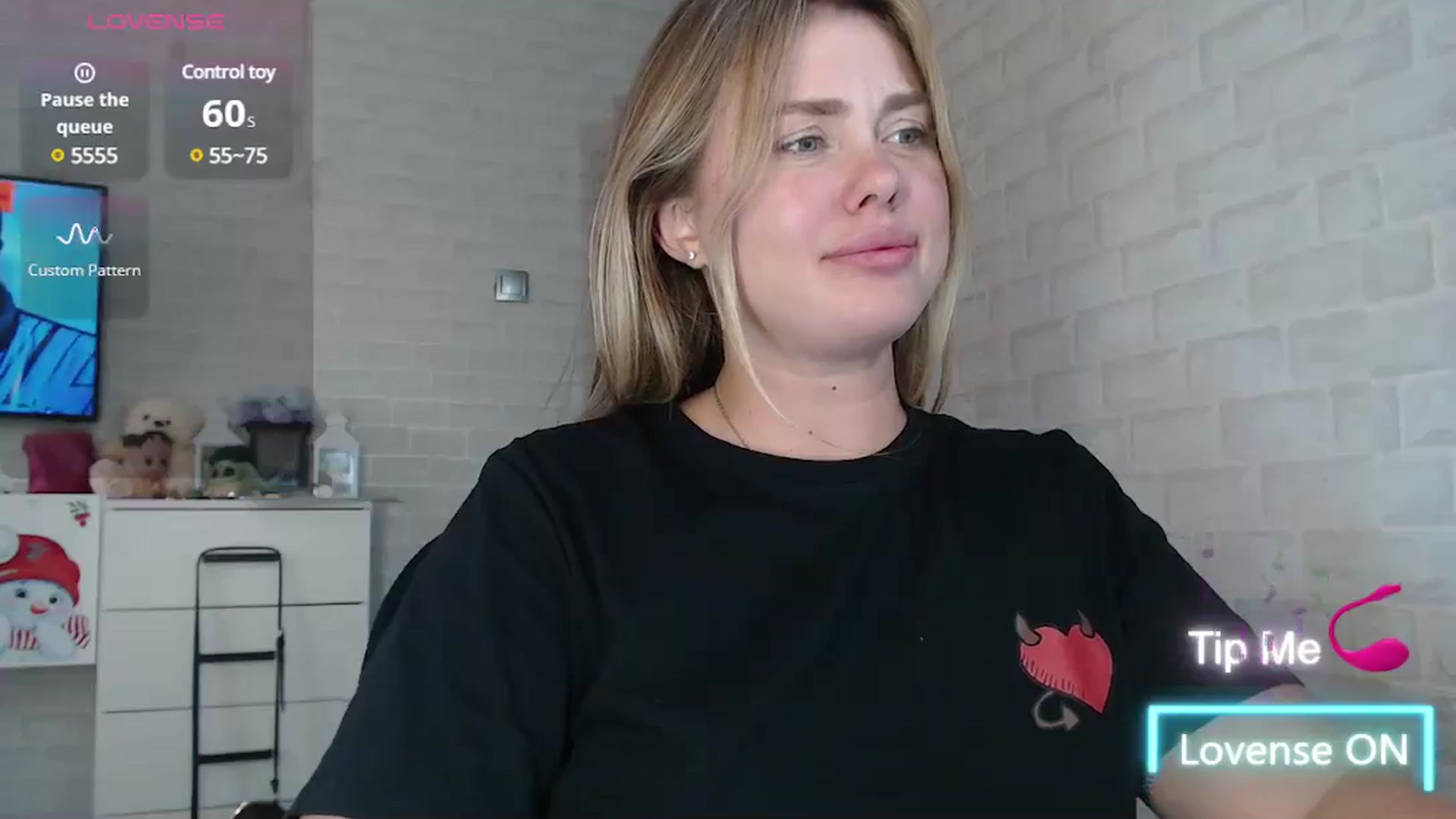 Gallery image thumbnail from SuchCute_'s myfreecams stream on, 07/23/2025, 14:11 image 19 of 20