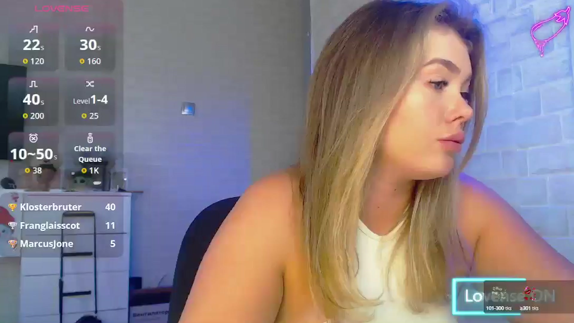 Gallery image thumbnail from SuchCute_'s myfreecams stream on, 08/12/2025, 04:45 image 10 of 20