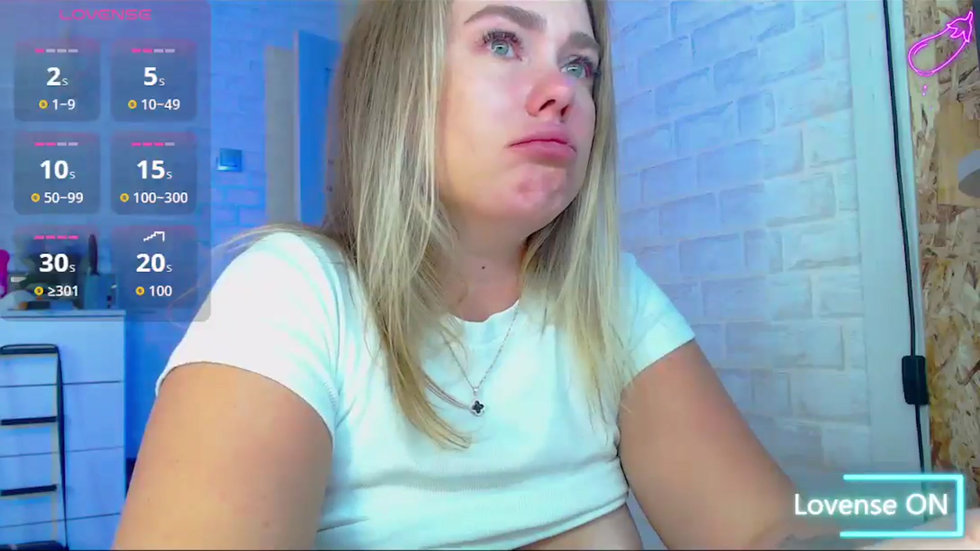 Gallery image thumbnail from SuchCute_'s myfreecams stream on, 08/25/2025, 04:50 image 14 of 20