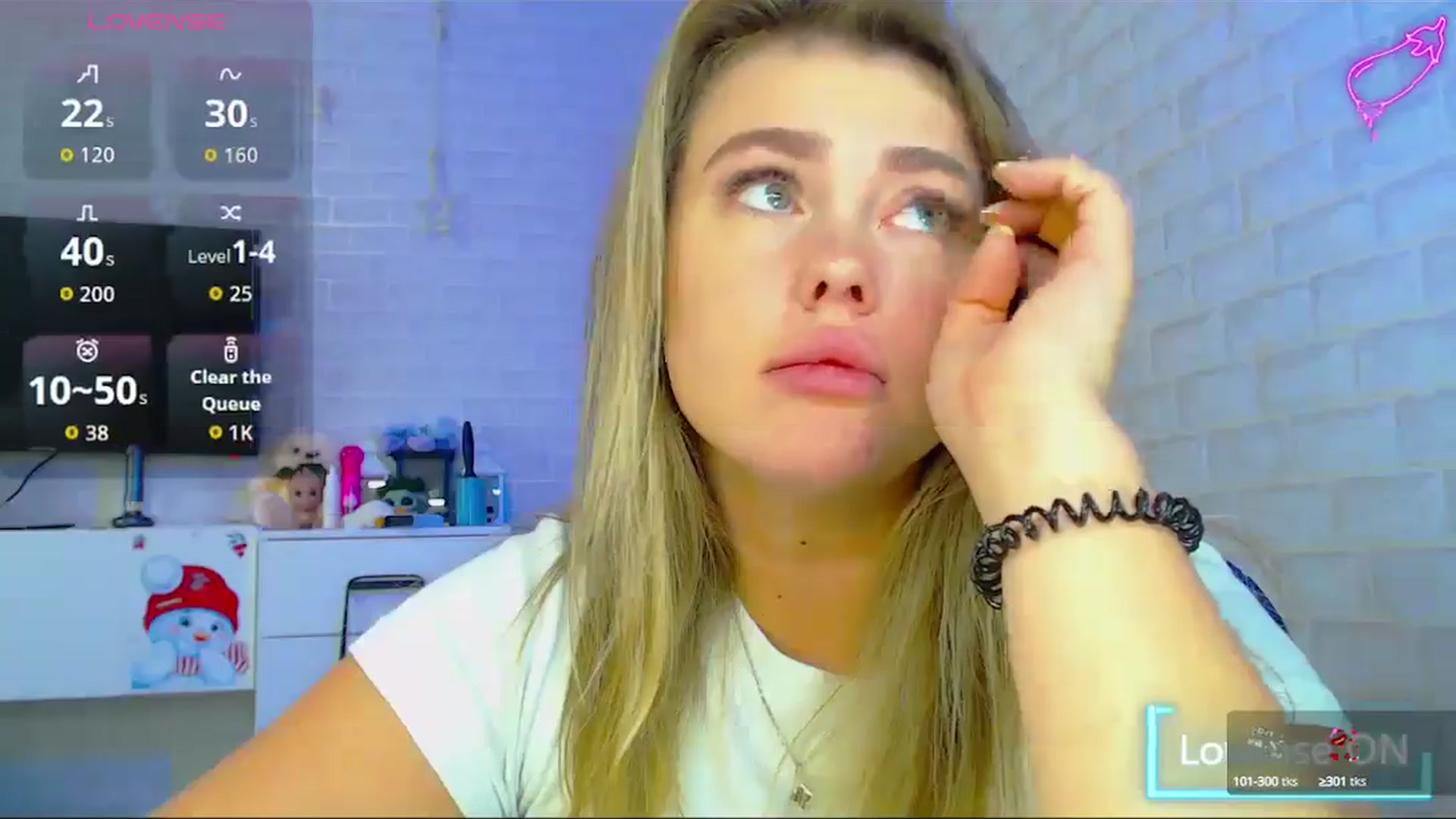 Gallery image thumbnail from SuchCute_'s myfreecams stream on, 08/25/2025, 04:50 image 2 of 20