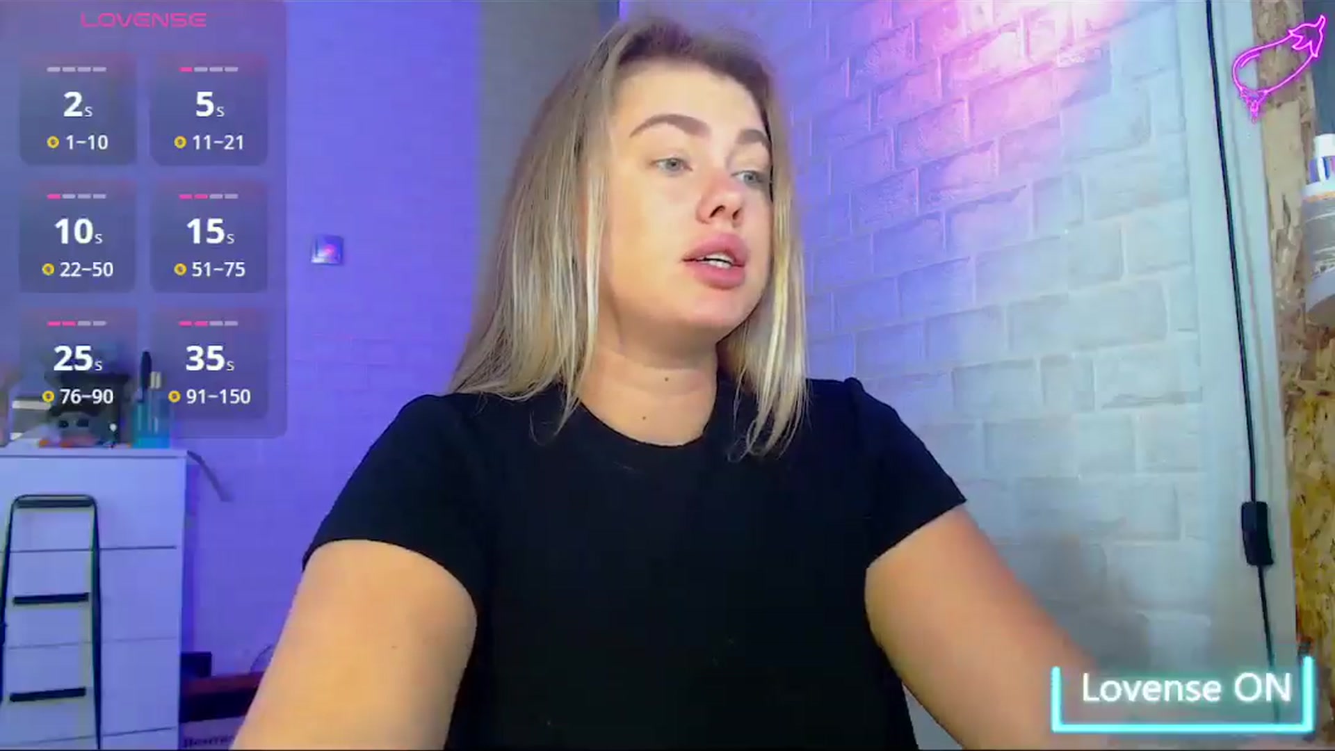 Gallery image thumbnail from SuchCute_'s myfreecams stream on, 09/08/2025, 04:07 image 12 of 20