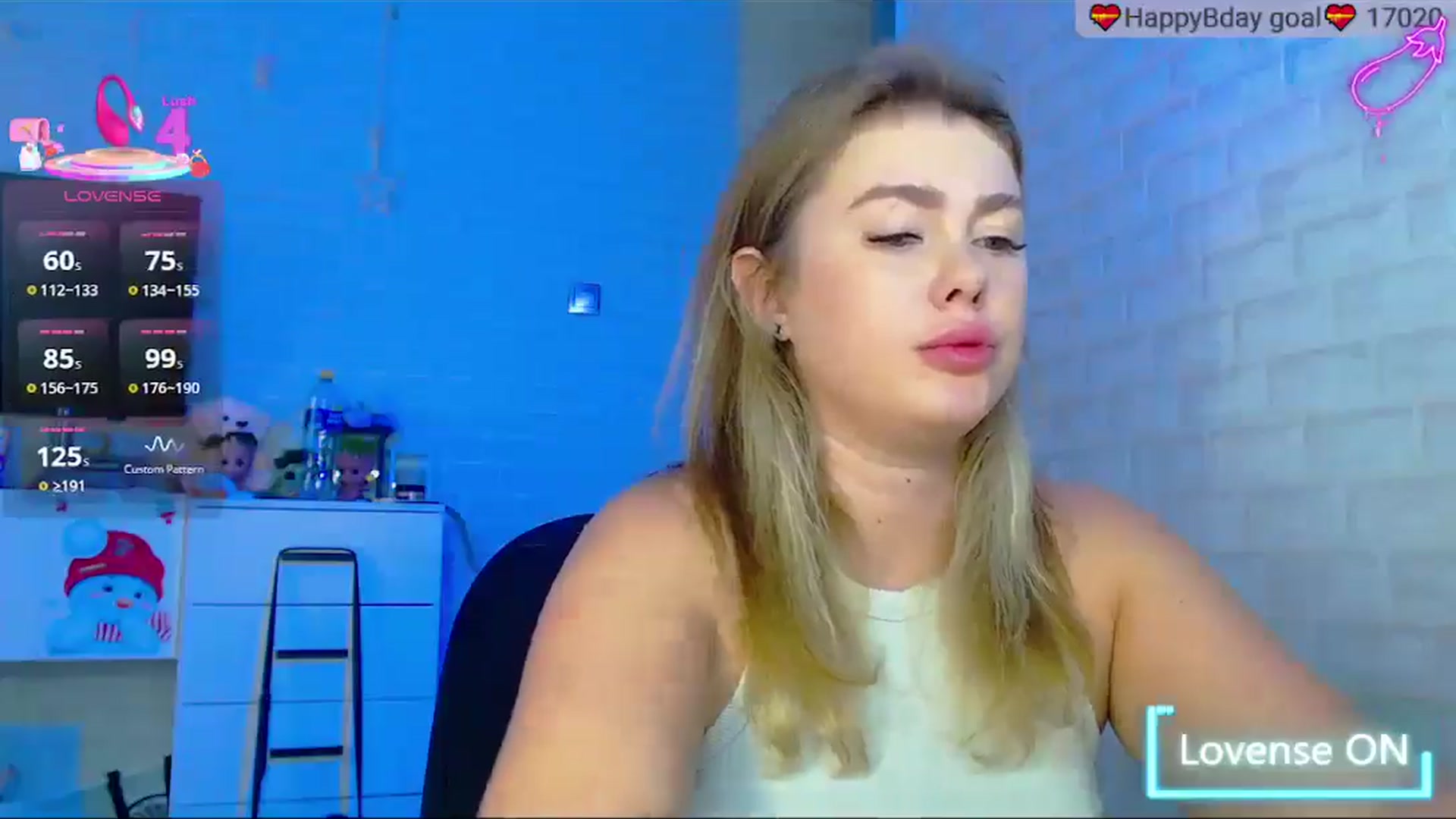 Gallery image thumbnail from SuchCute_'s myfreecams stream on, 09/12/2025, 05:00 image 8 of 20