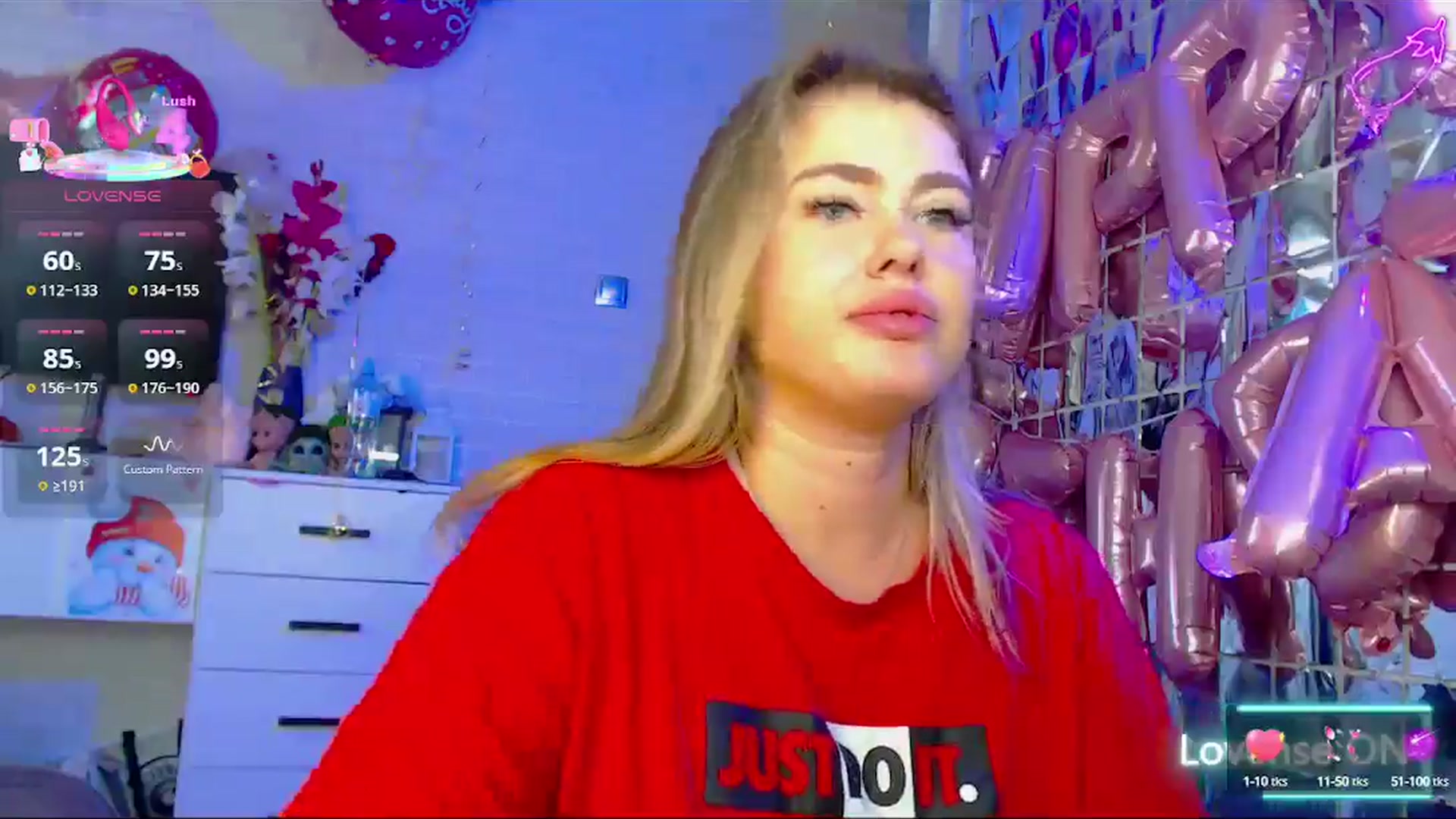 Gallery image thumbnail from SuchCute_'s myfreecams stream on, 09/17/2025, 04:10 image 18 of 20