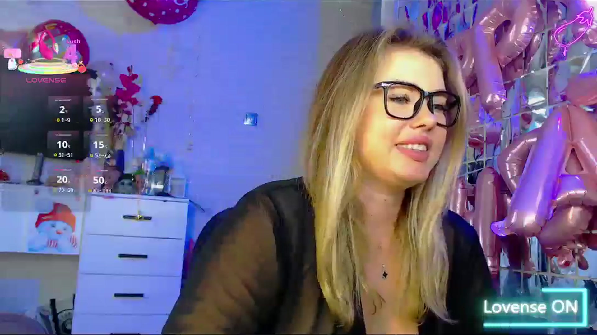 Gallery image thumbnail from SuchCute_'s myfreecams stream on, 09/17/2025, 04:10 image 17 of 20