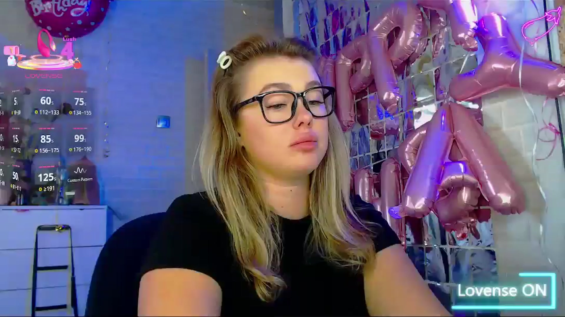 Gallery image thumbnail from SuchCute_'s myfreecams stream on, 09/18/2025, 04:54 image 1 of 20