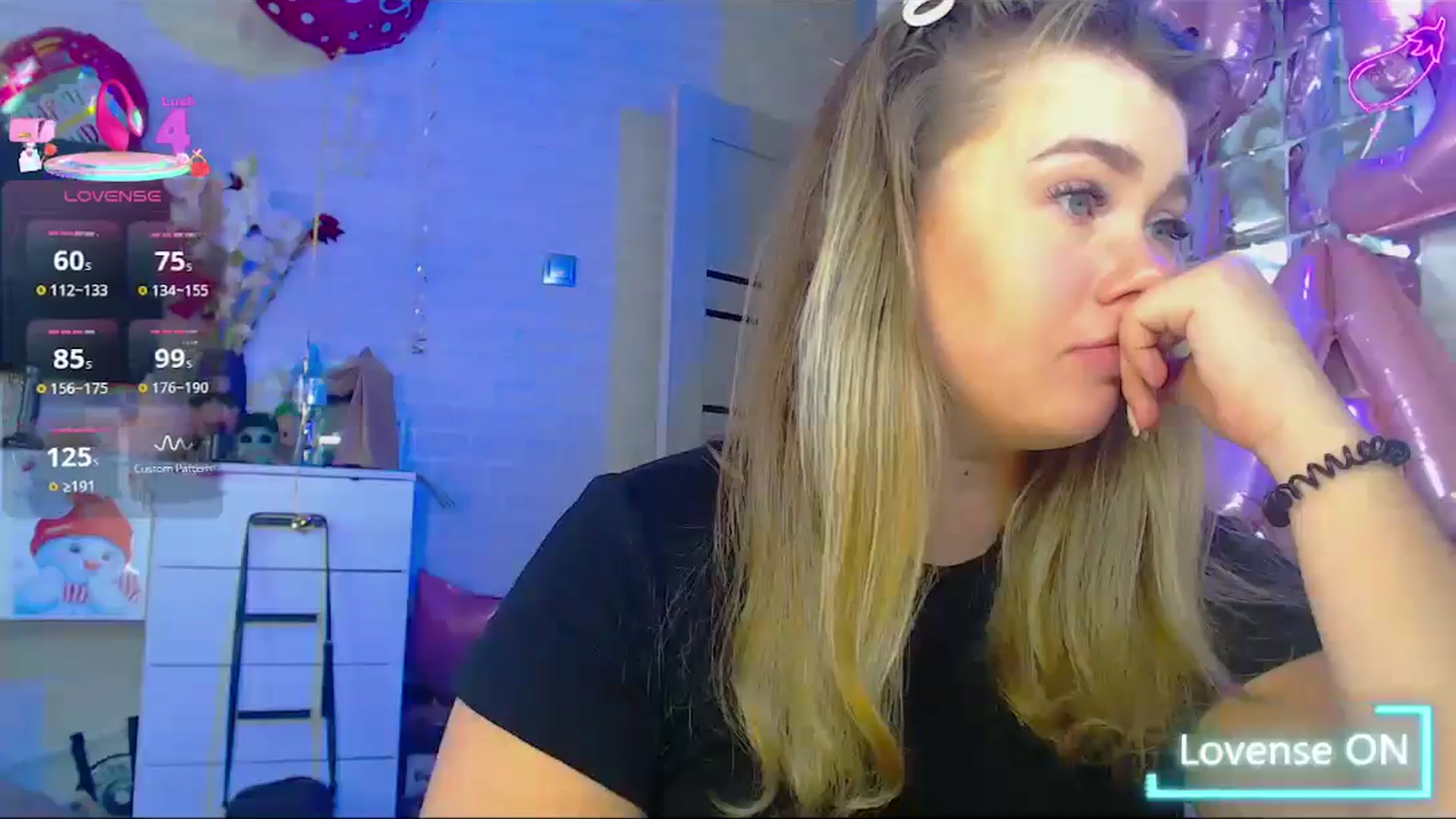 Gallery image thumbnail from SuchCute_'s myfreecams stream on, 09/18/2025, 04:54 image 11 of 20