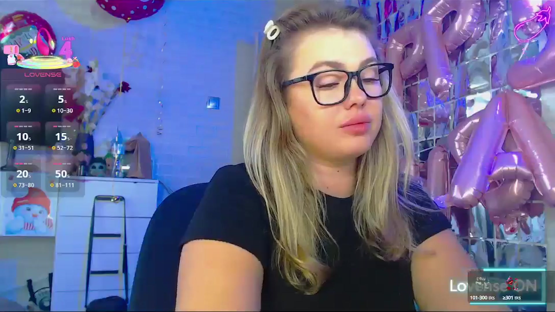 Gallery image thumbnail from SuchCute_'s myfreecams stream on, 09/18/2025, 04:54 image 7 of 20
