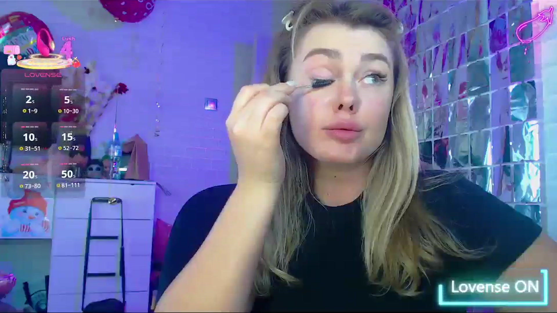 Gallery image thumbnail from SuchCute_'s myfreecams stream on, 09/18/2025, 04:54 image 16 of 20