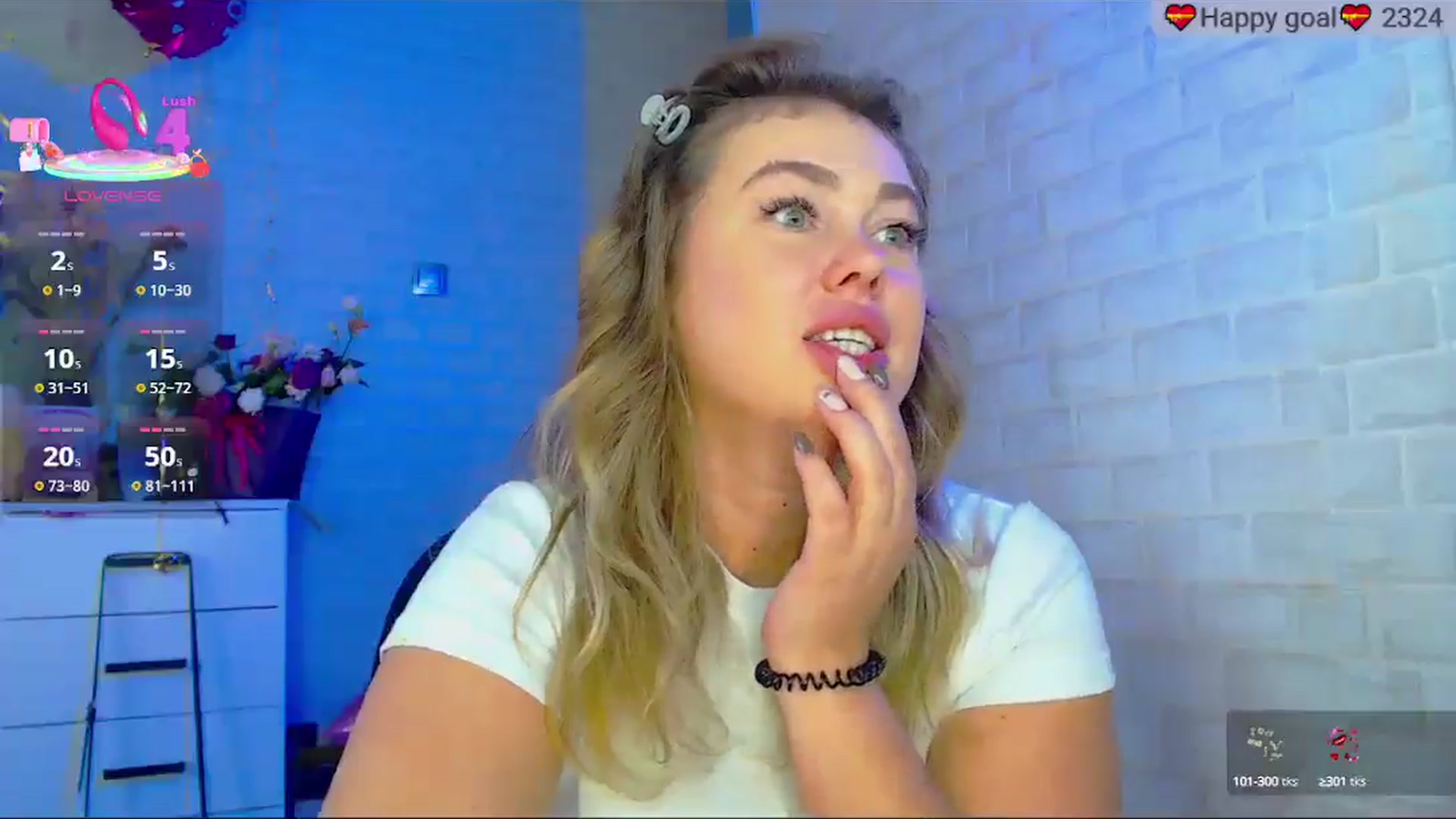 Gallery image thumbnail from SuchCute_'s myfreecams stream on, 09/22/2025, 04:58 image 15 of 20