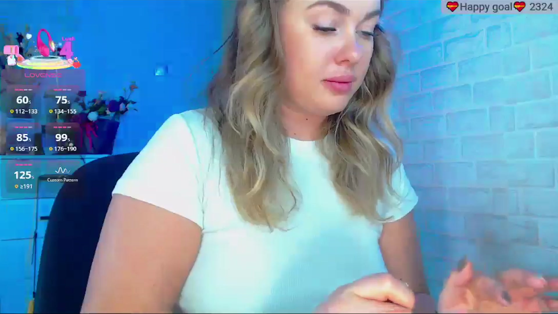 Gallery image thumbnail from SuchCute_'s myfreecams stream on, 09/22/2025, 04:58 image 16 of 20