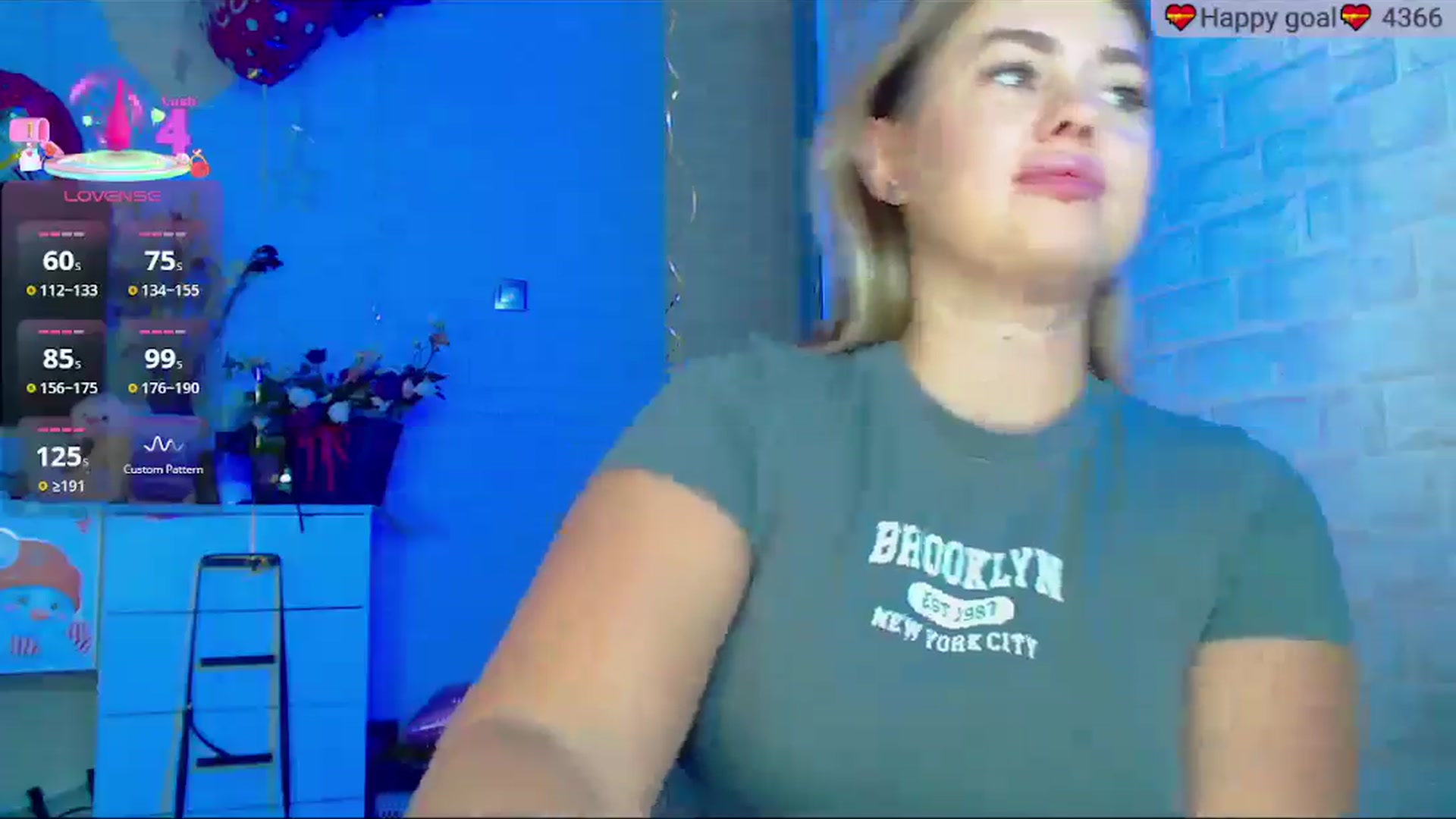 Gallery image thumbnail from SuchCute_'s myfreecams stream on, 09/23/2025, 03:11 image 17 of 20