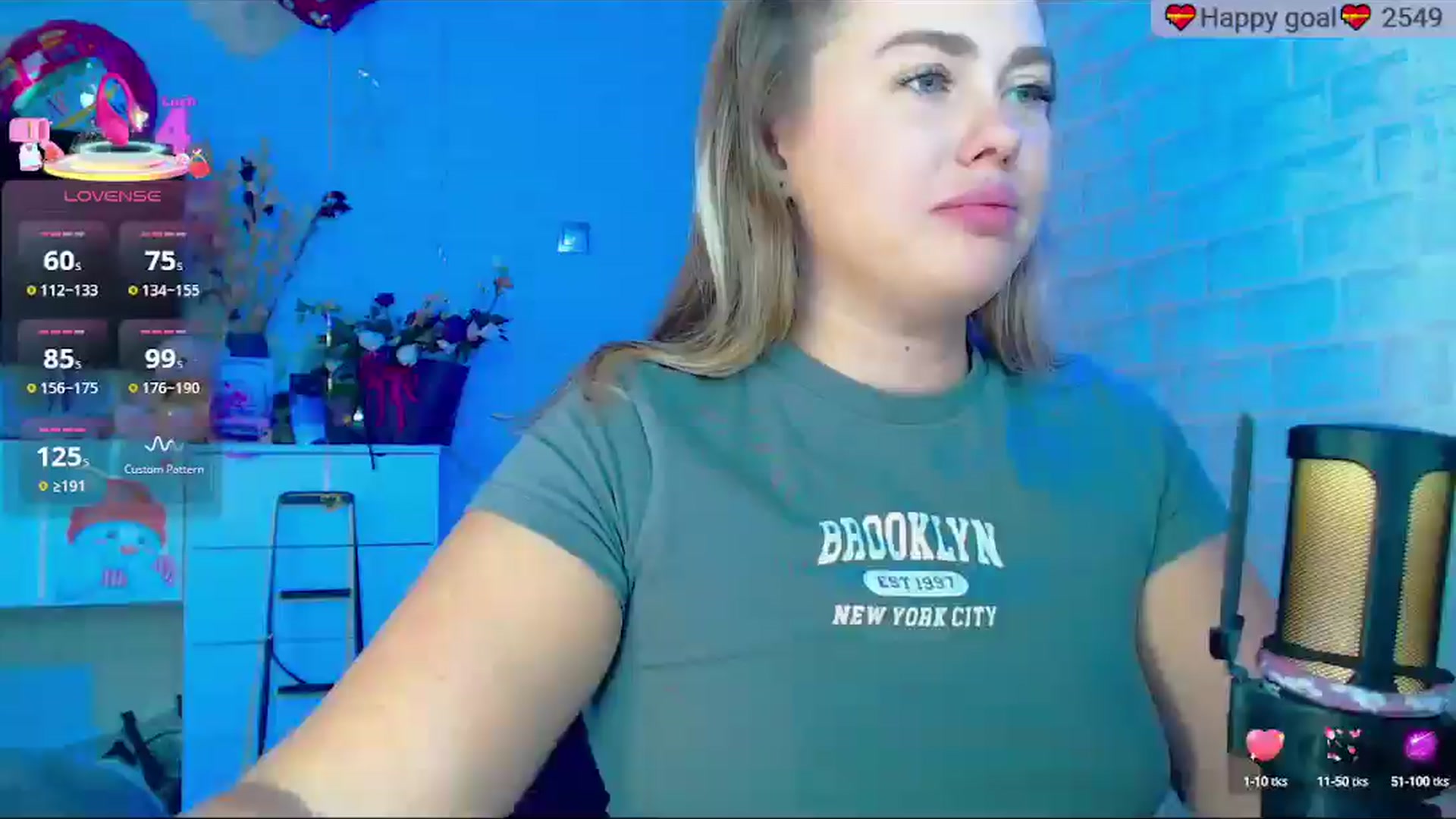 Gallery image thumbnail from SuchCute_'s myfreecams stream on, 09/23/2025, 04:01 image 10 of 20