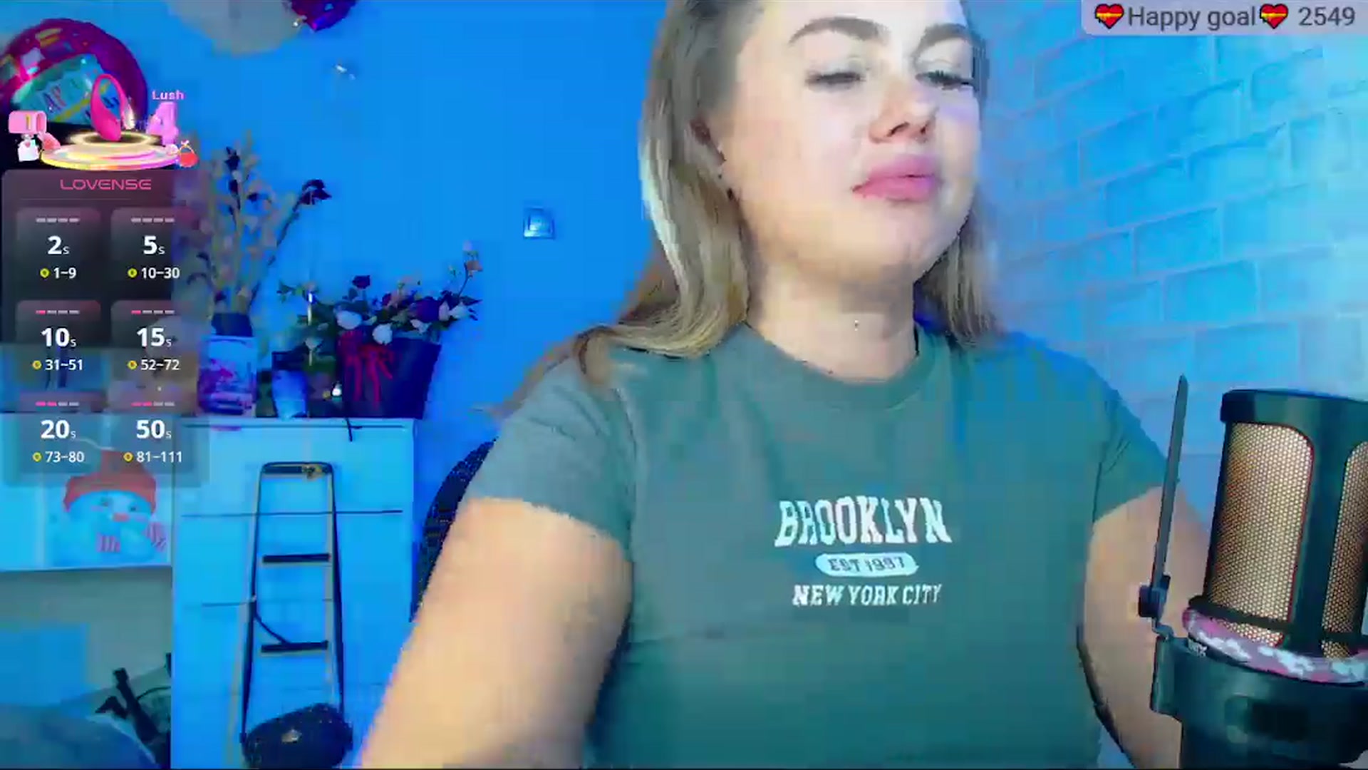 Gallery image thumbnail from SuchCute_'s myfreecams stream on, 09/23/2025, 04:01 image 9 of 20