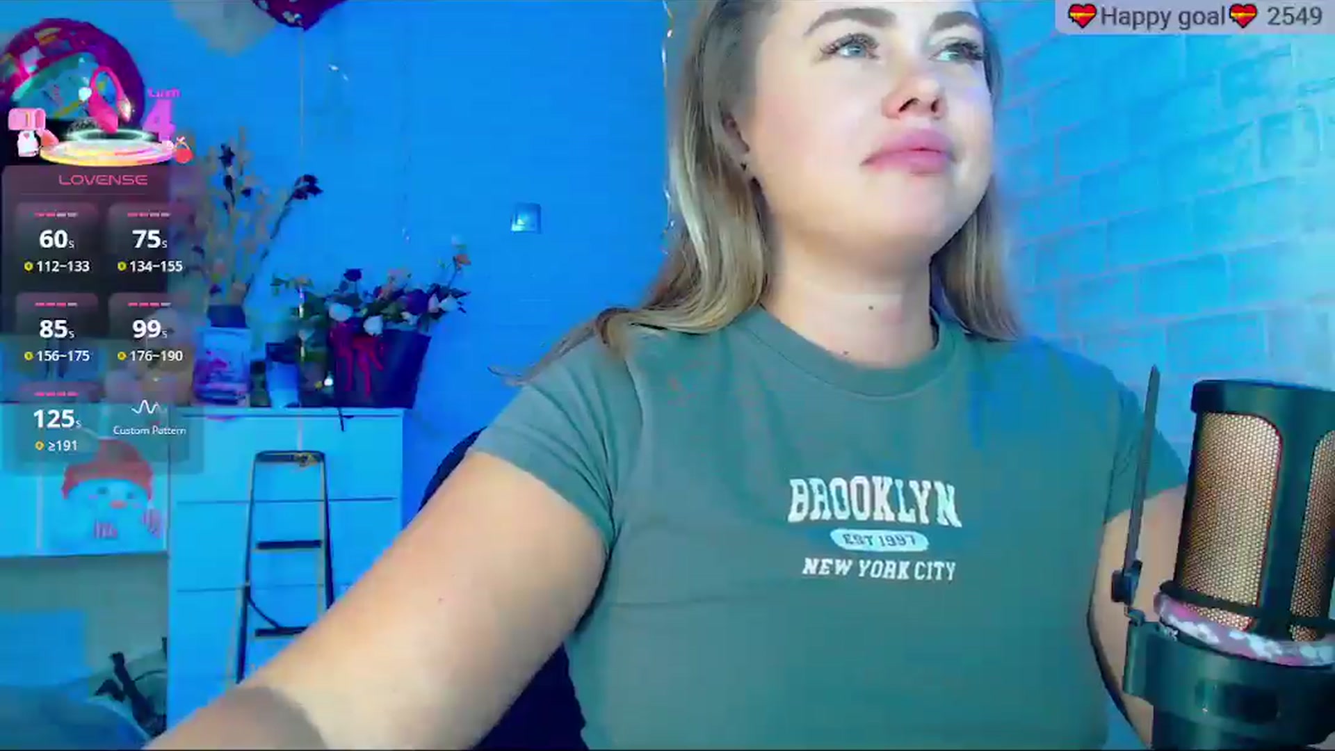 Gallery image thumbnail from SuchCute_'s myfreecams stream on, 09/23/2025, 04:01 image 8 of 20