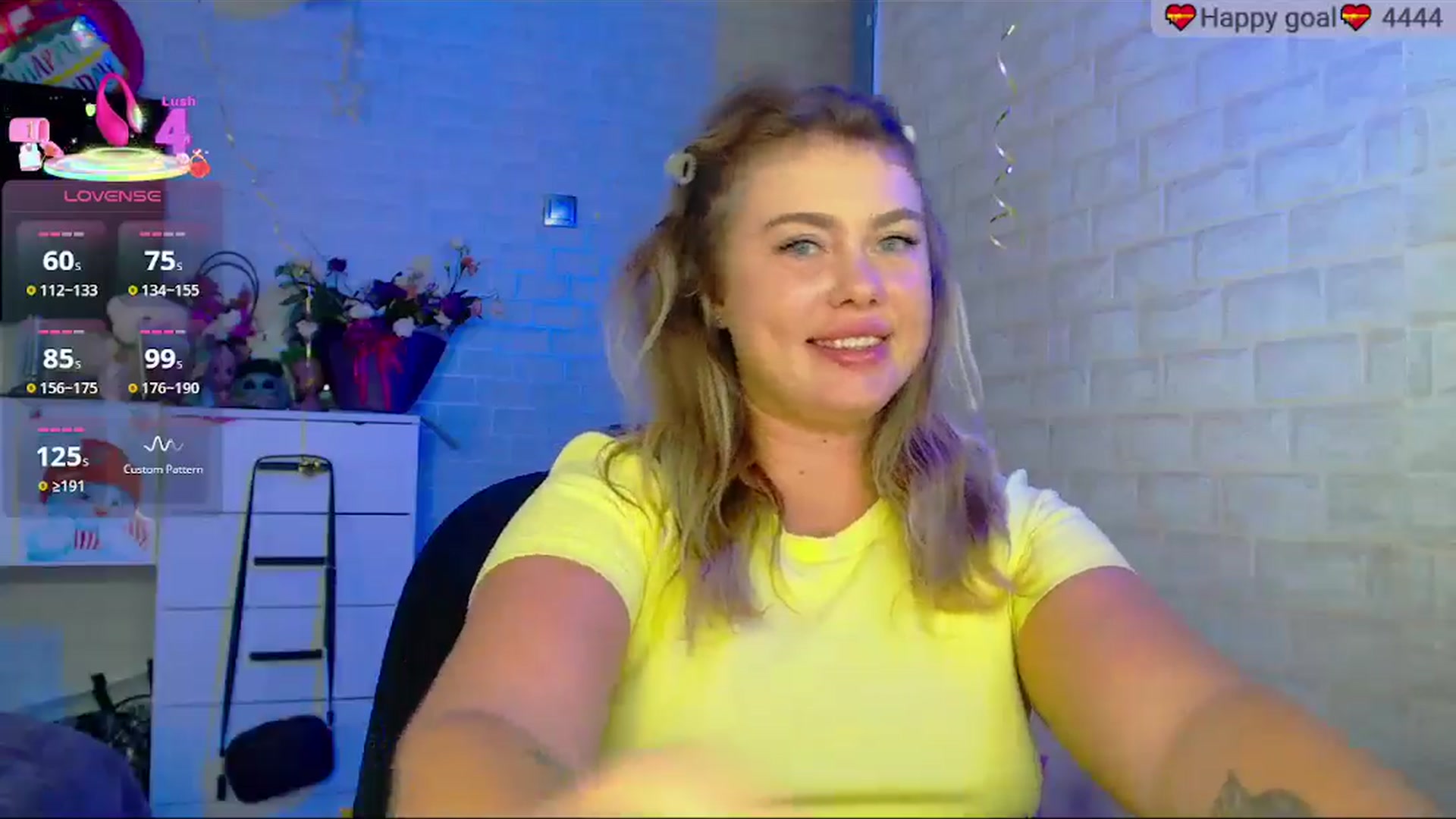 Gallery image thumbnail from SuchCute_'s myfreecams stream on, 09/24/2025, 04:24 image 14 of 20