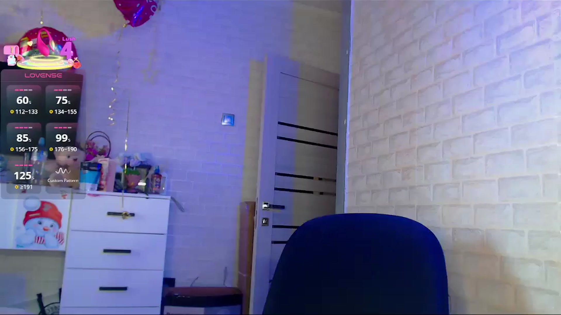Gallery image thumbnail from SuchCute_'s myfreecams stream on, 09/27/2025, 04:20 image 17 of 20