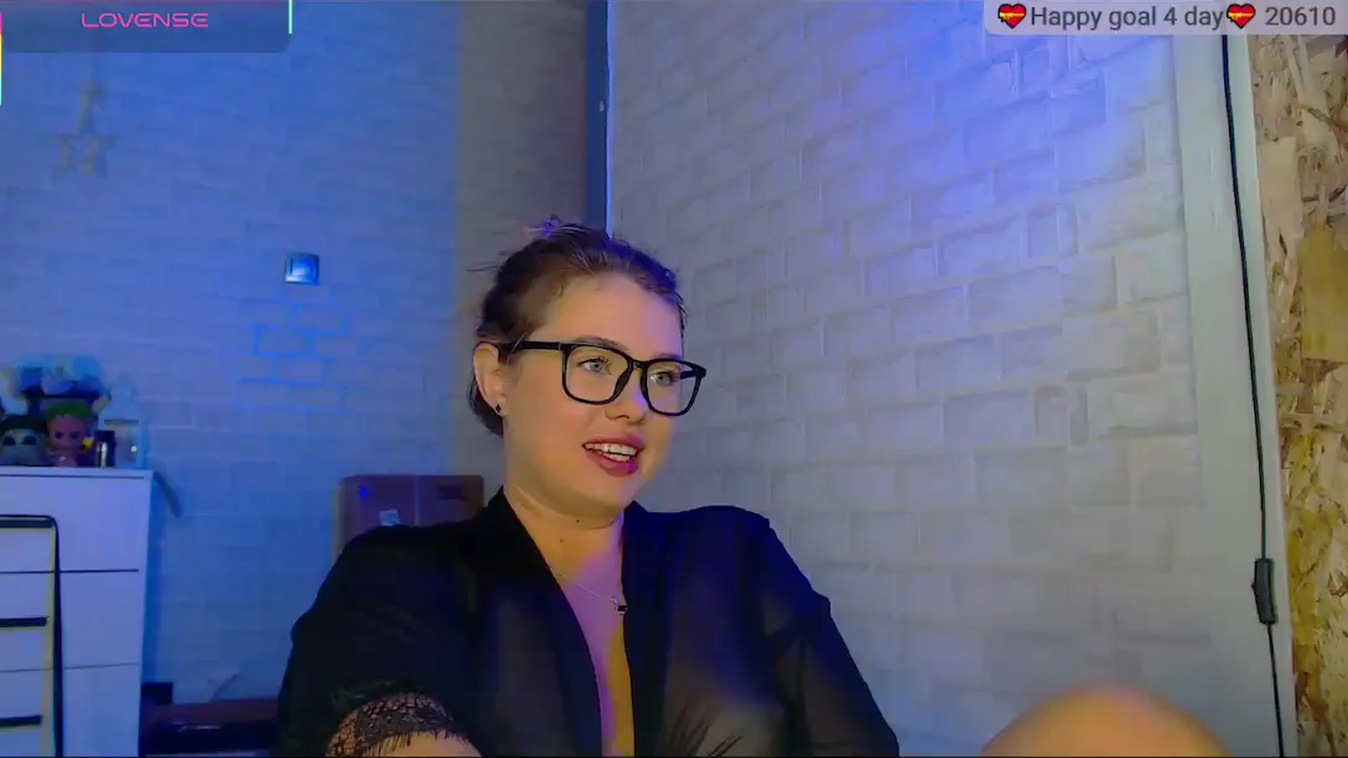 Gallery image thumbnail from SuchCute_'s myfreecams stream on, 10/13/2025, 04:46 image 1 of 20
