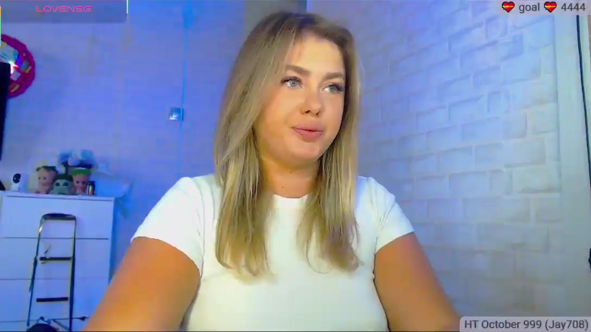 Gallery image thumbnail from SuchCute_'s myfreecams stream on, 10/17/2025, 03:03 image 15 of 20