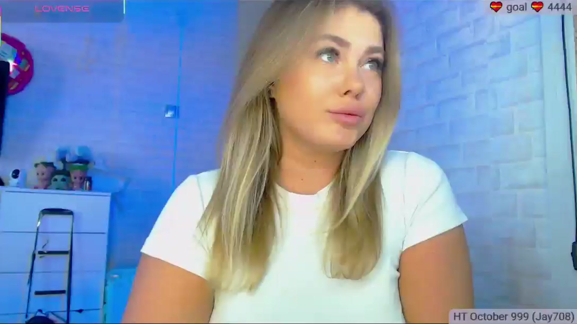 Gallery image thumbnail from SuchCute_'s myfreecams stream on, 10/17/2025, 04:33 image 1 of 20