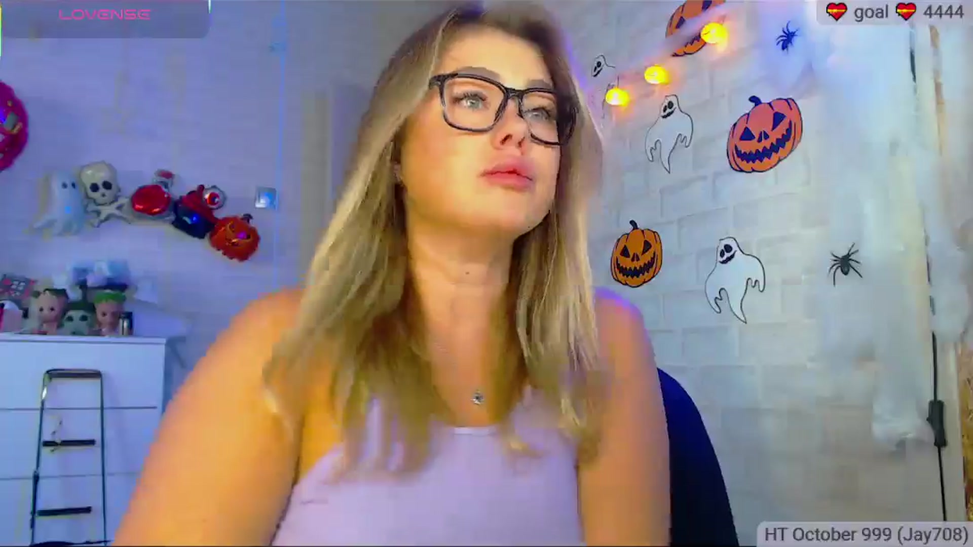 Gallery image thumbnail from SuchCute_'s myfreecams stream on, 10/18/2025, 04:55 image 4 of 20