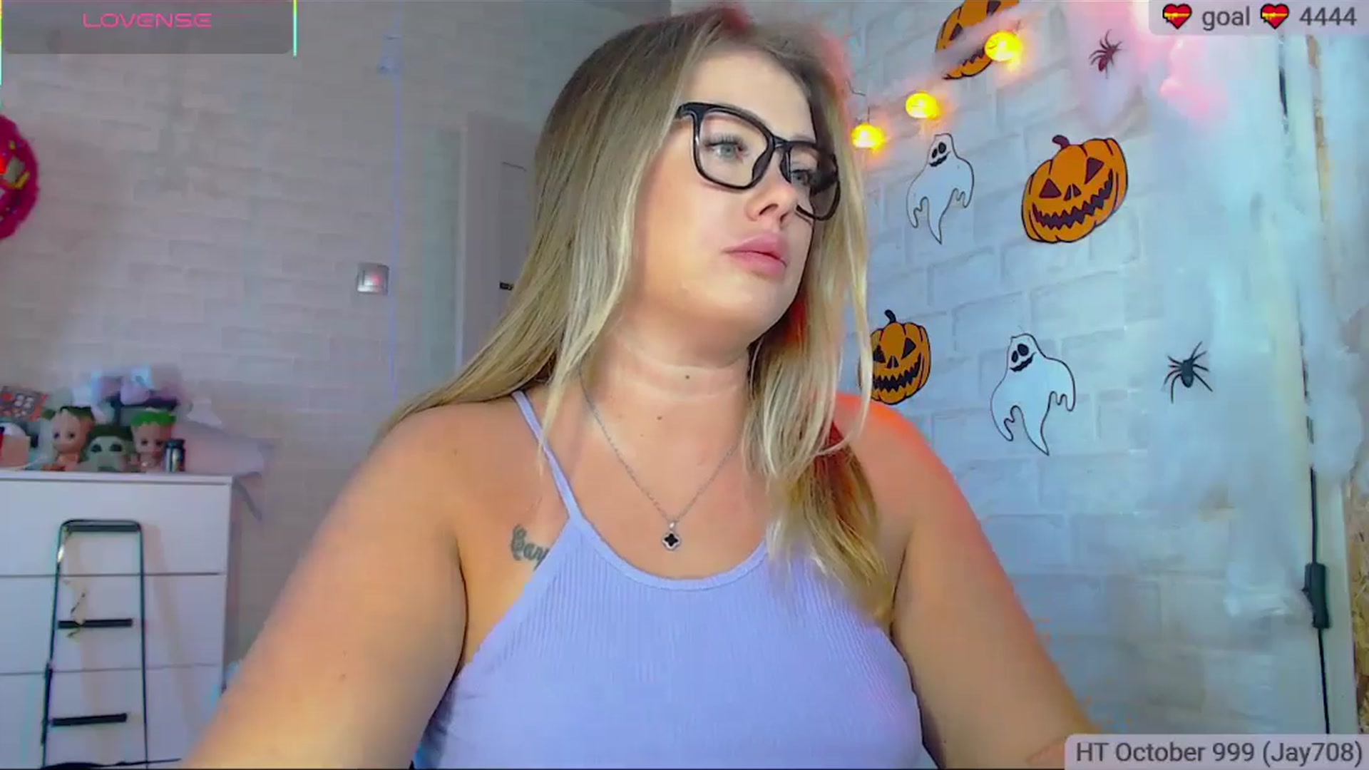 Gallery image thumbnail from SuchCute_'s myfreecams stream on, 10/18/2025, 04:55 image 2 of 20