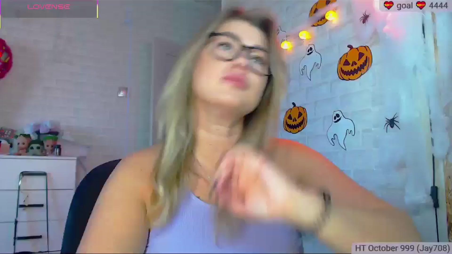 Gallery image thumbnail from SuchCute_'s myfreecams stream on, 10/18/2025, 04:55 image 1 of 20