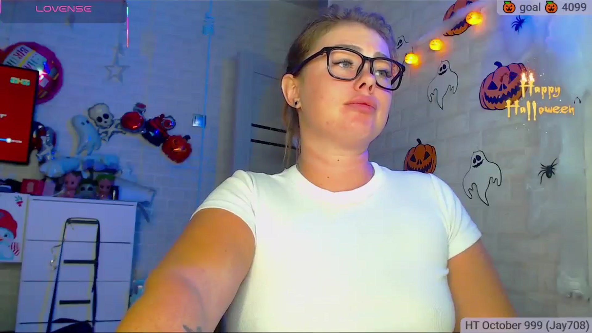 Gallery image thumbnail from SuchCute_'s myfreecams stream on, 10/18/2025, 14:05 image 15 of 20