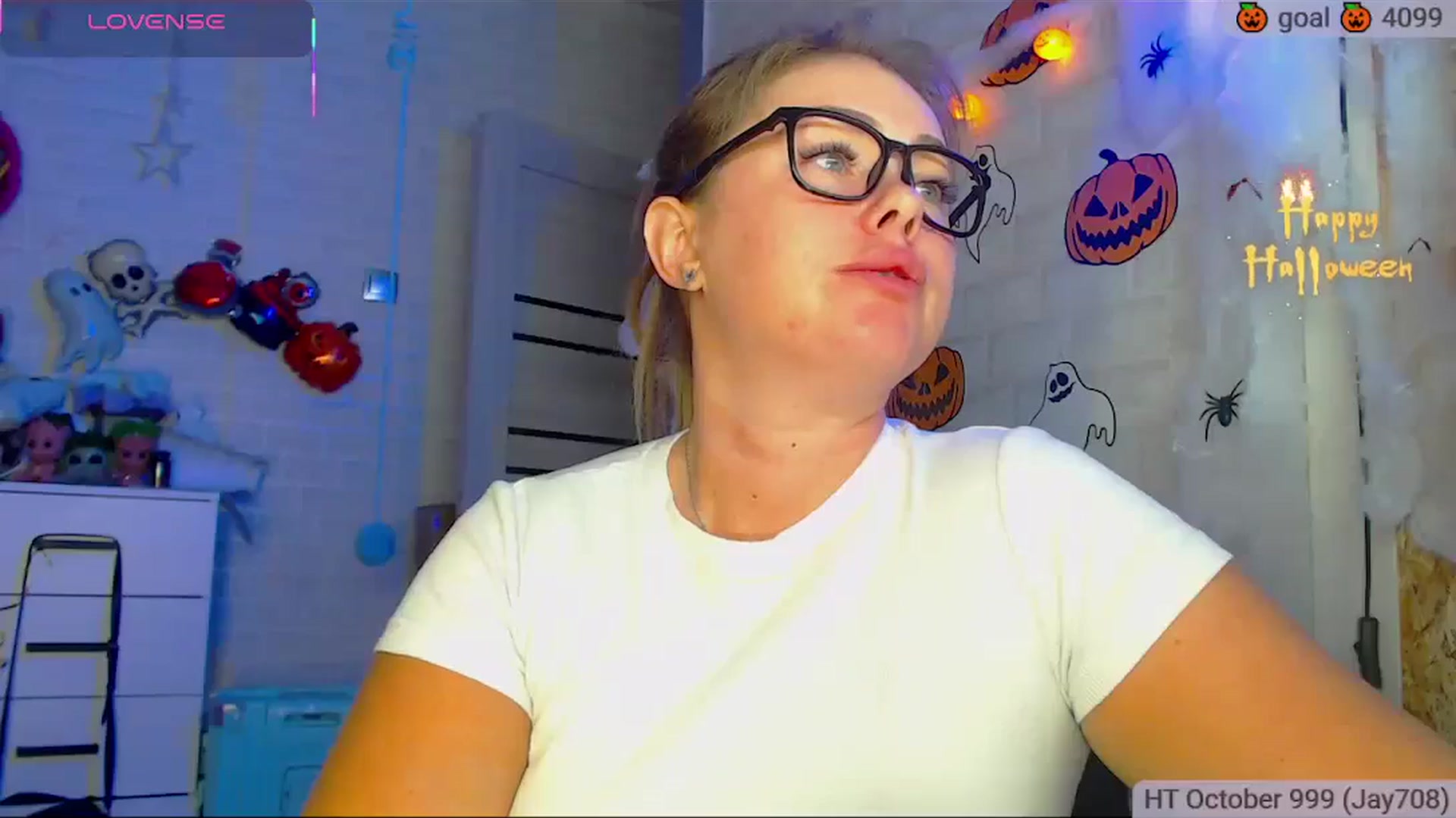 Gallery image thumbnail from SuchCute_'s myfreecams stream on, 10/18/2025, 14:05 image 5 of 20