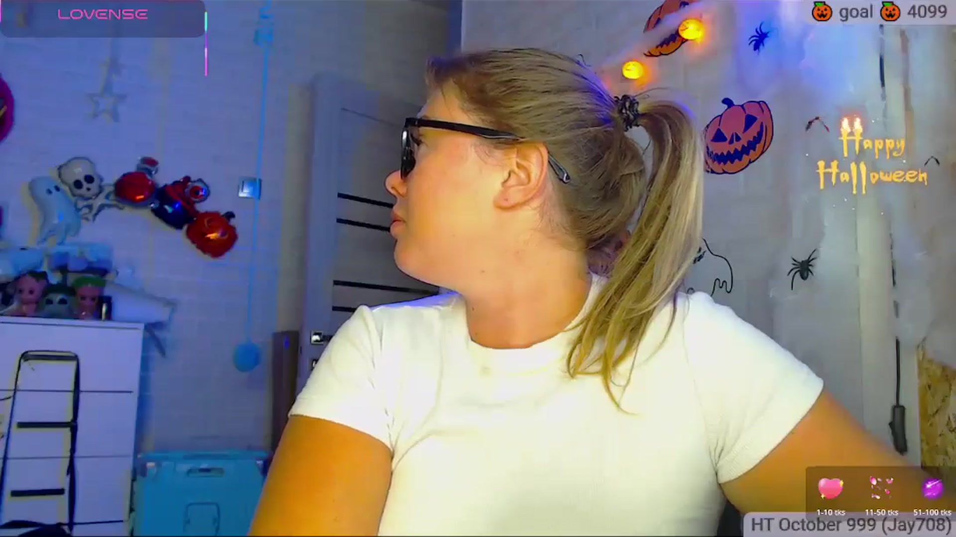 Gallery image thumbnail from SuchCute_'s myfreecams stream on, 10/18/2025, 14:05 image 8 of 20