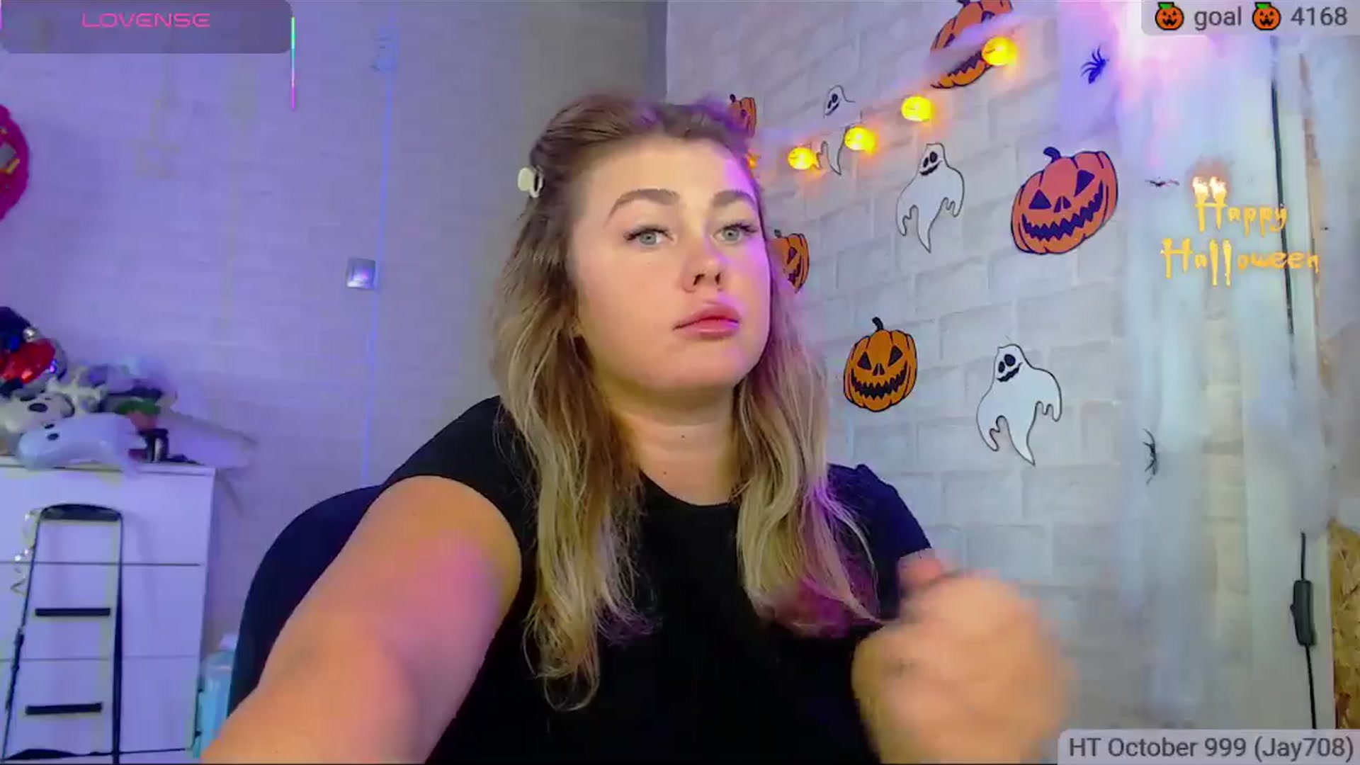 Gallery image thumbnail from SuchCute_'s myfreecams stream on, 10/20/2025, 04:43 image 6 of 20