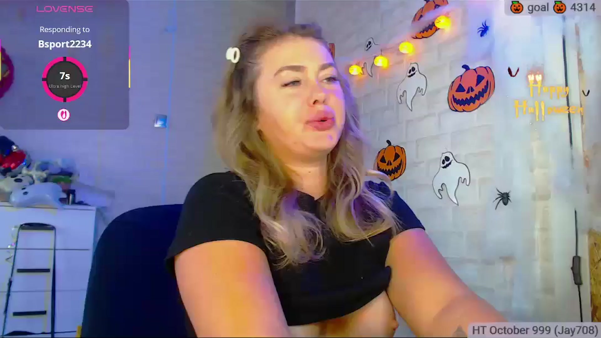 Gallery image thumbnail from SuchCute_'s myfreecams stream on, 10/20/2025, 04:43 image 1 of 20
