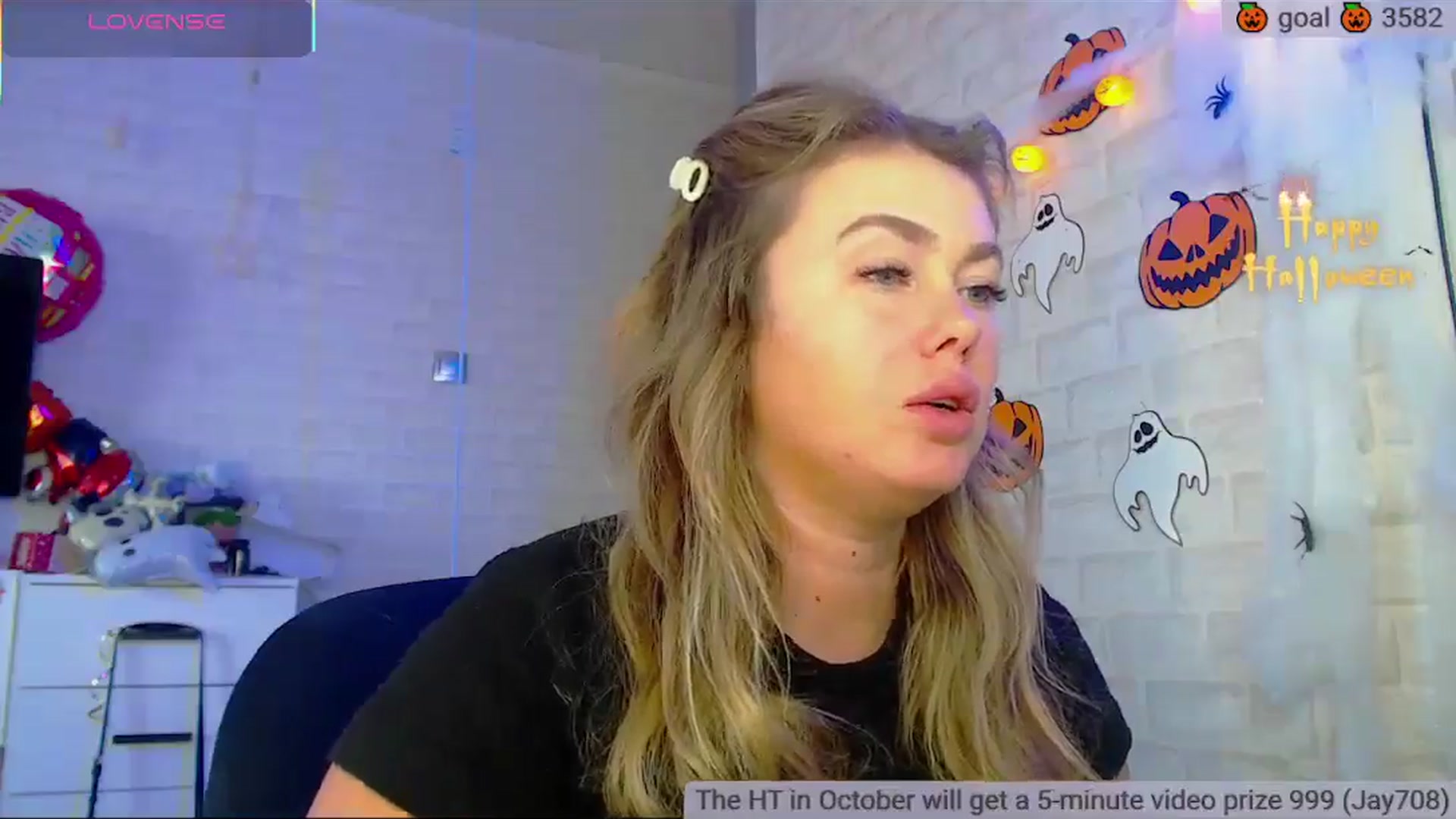 Gallery image thumbnail from SuchCute_'s myfreecams stream on, 10/20/2025, 04:43 image 17 of 20