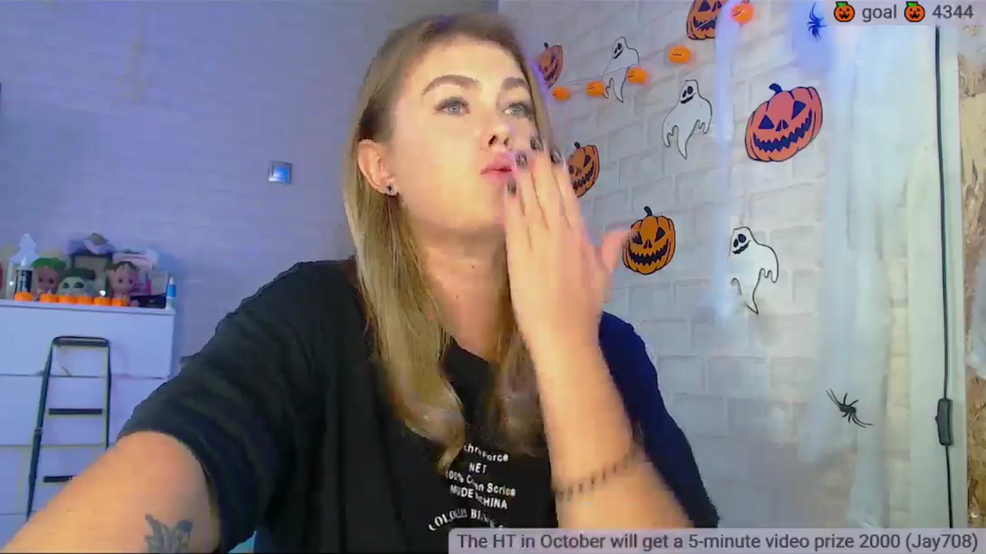 Gallery image thumbnail from SuchCute_'s myfreecams stream on, 10/24/2025, 02:55 image 20 of 20