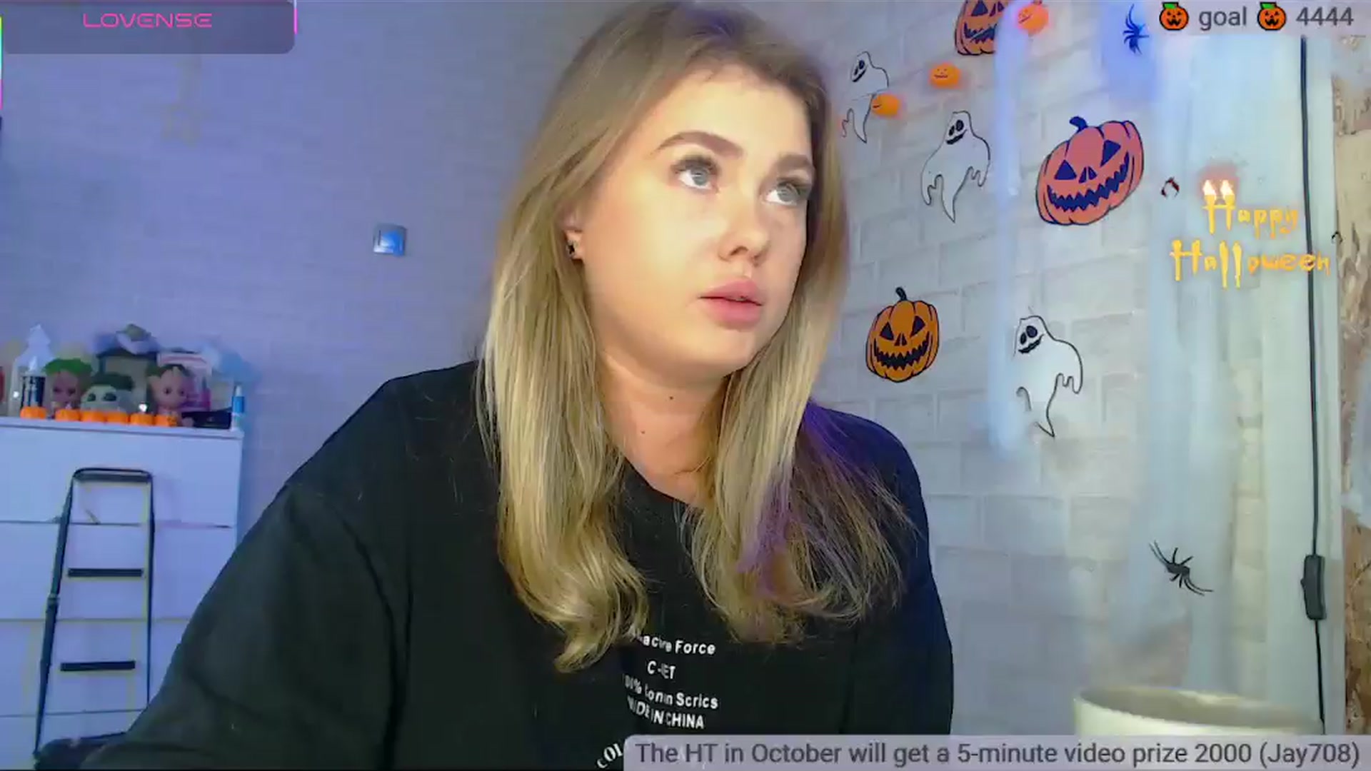 Gallery image thumbnail from SuchCute_'s myfreecams stream on, 10/24/2025, 02:55 image 6 of 20