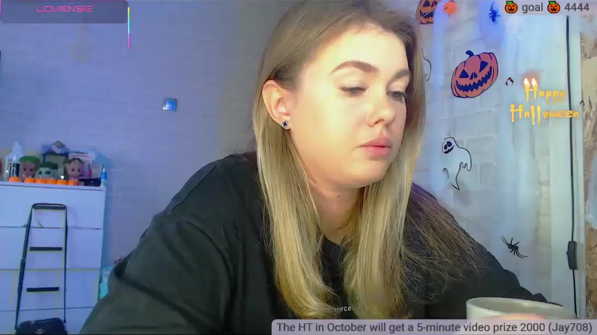 Gallery image thumbnail from SuchCute_'s myfreecams stream on, 10/24/2025, 02:55 image 5 of 20