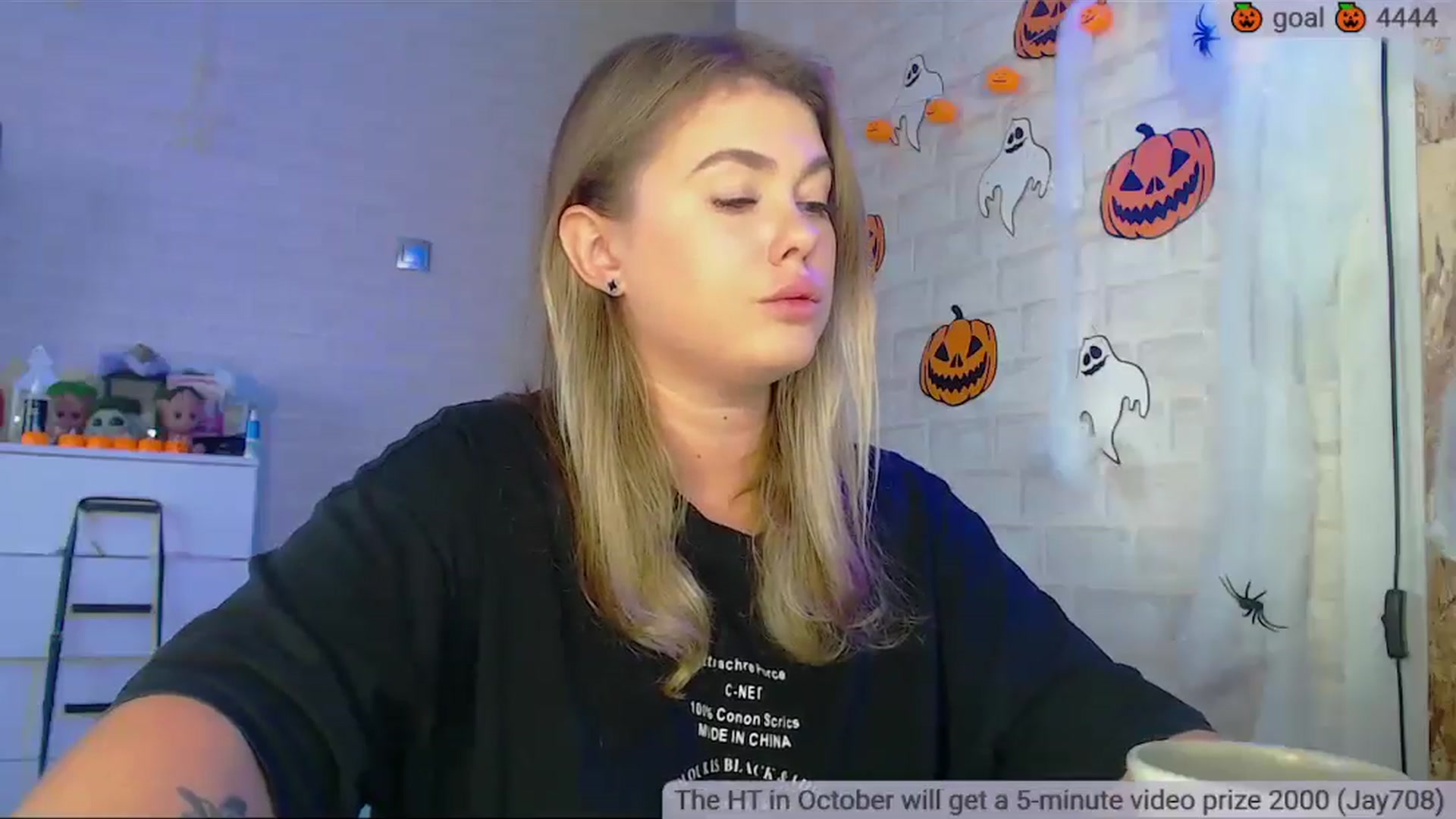 Gallery image thumbnail from SuchCute_'s myfreecams stream on, 10/24/2025, 02:55 image 14 of 20
