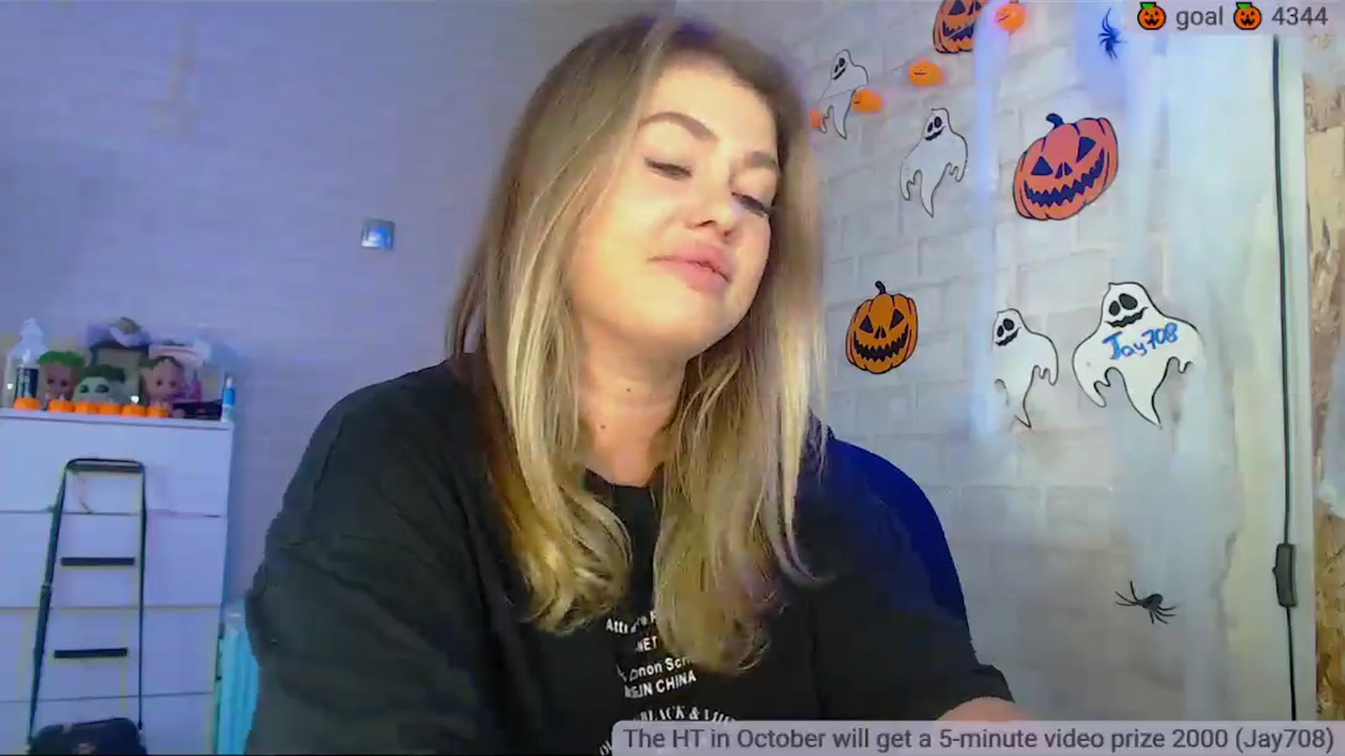 Gallery image thumbnail from SuchCute_'s myfreecams stream on, 10/24/2025, 03:13 image 4 of 20