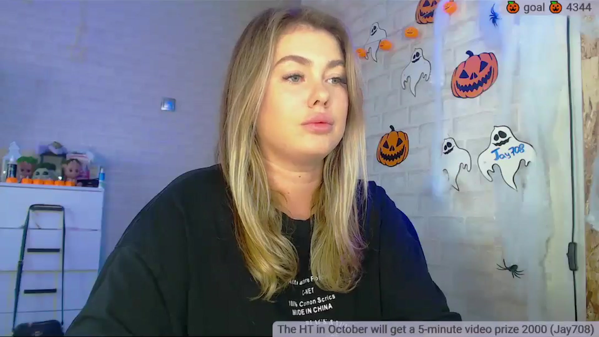 Gallery image thumbnail from SuchCute_'s myfreecams stream on, 10/24/2025, 03:13 image 6 of 20
