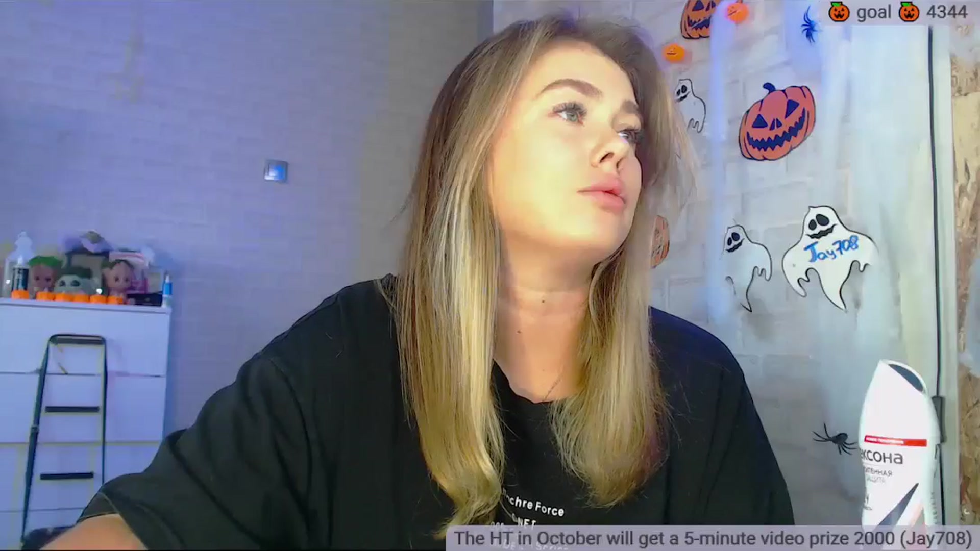 Gallery image thumbnail from SuchCute_'s myfreecams stream on, 10/24/2025, 03:13 image 14 of 20