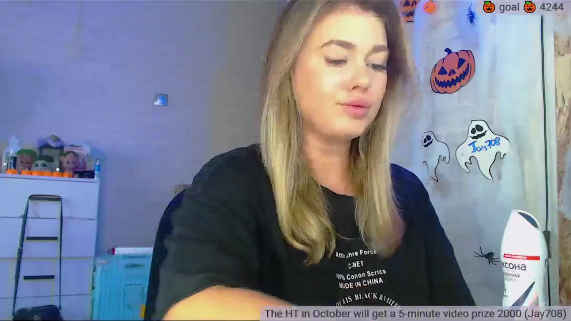 Gallery image thumbnail from SuchCute_'s myfreecams stream on, 10/24/2025, 03:13 image 15 of 20