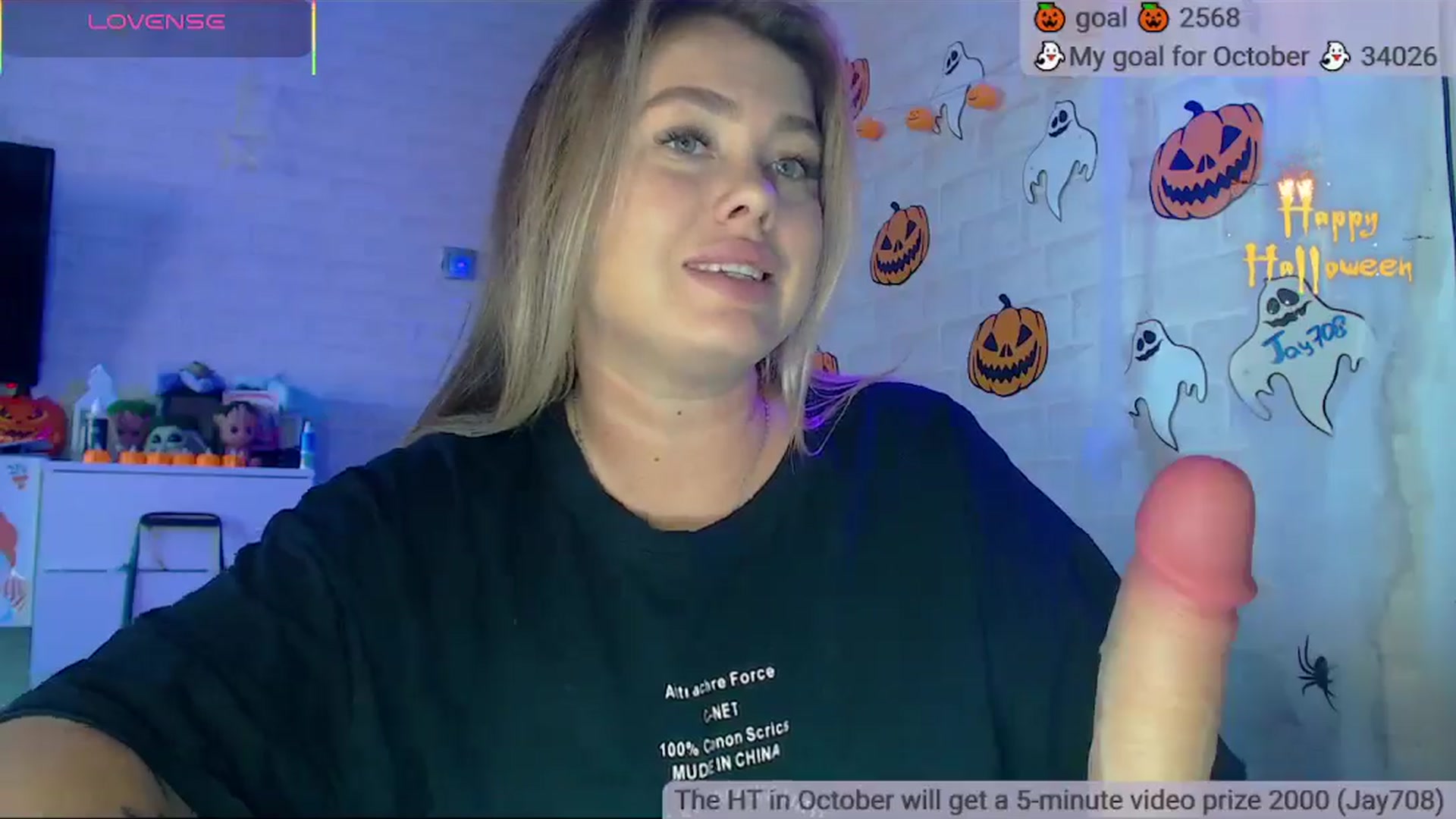 Gallery image thumbnail from SuchCute_'s myfreecams stream on, 10/24/2025, 04:50 image 9 of 20