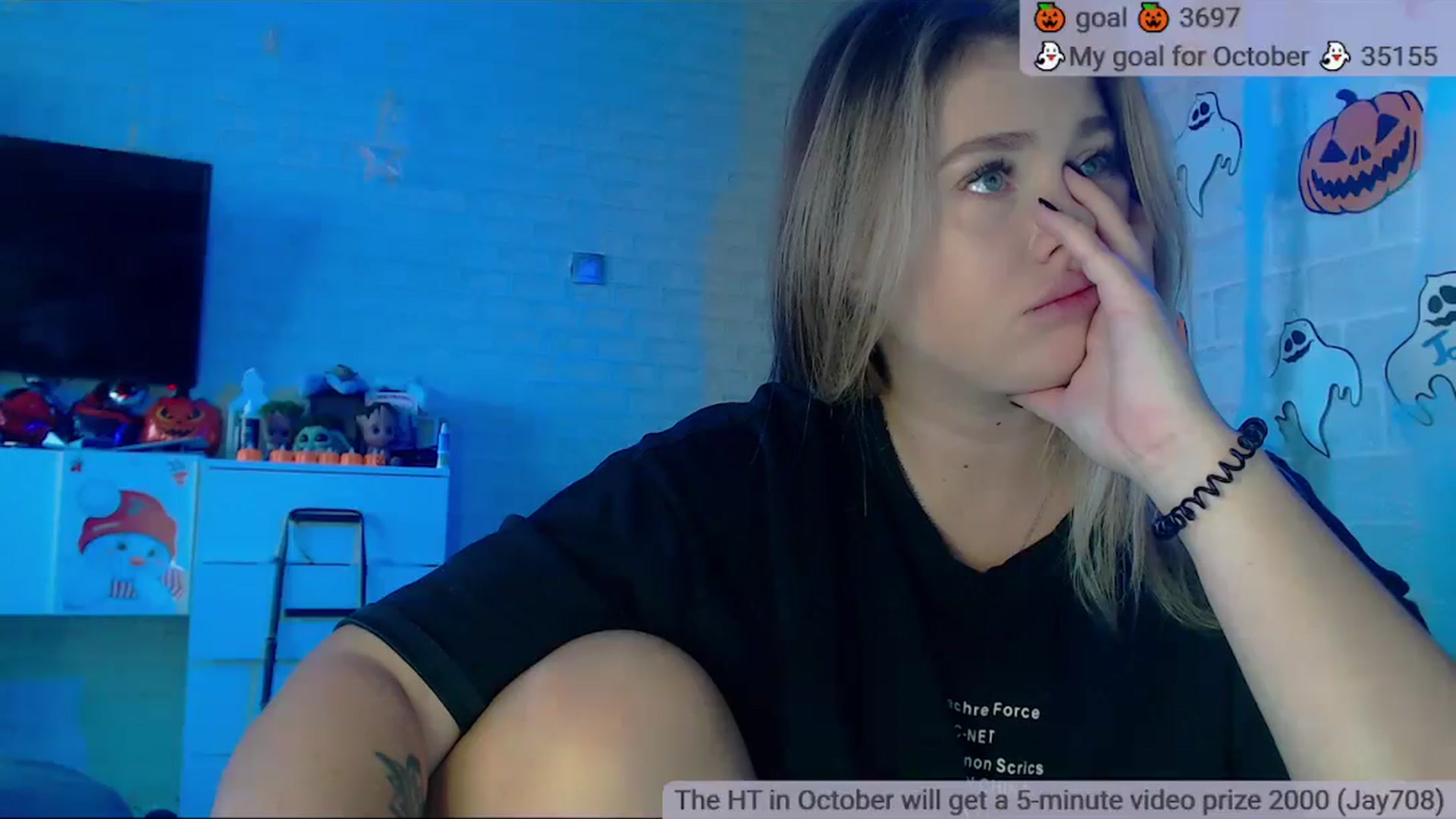 Gallery image thumbnail from SuchCute_'s myfreecams stream on, 10/24/2025, 04:50 image 3 of 20