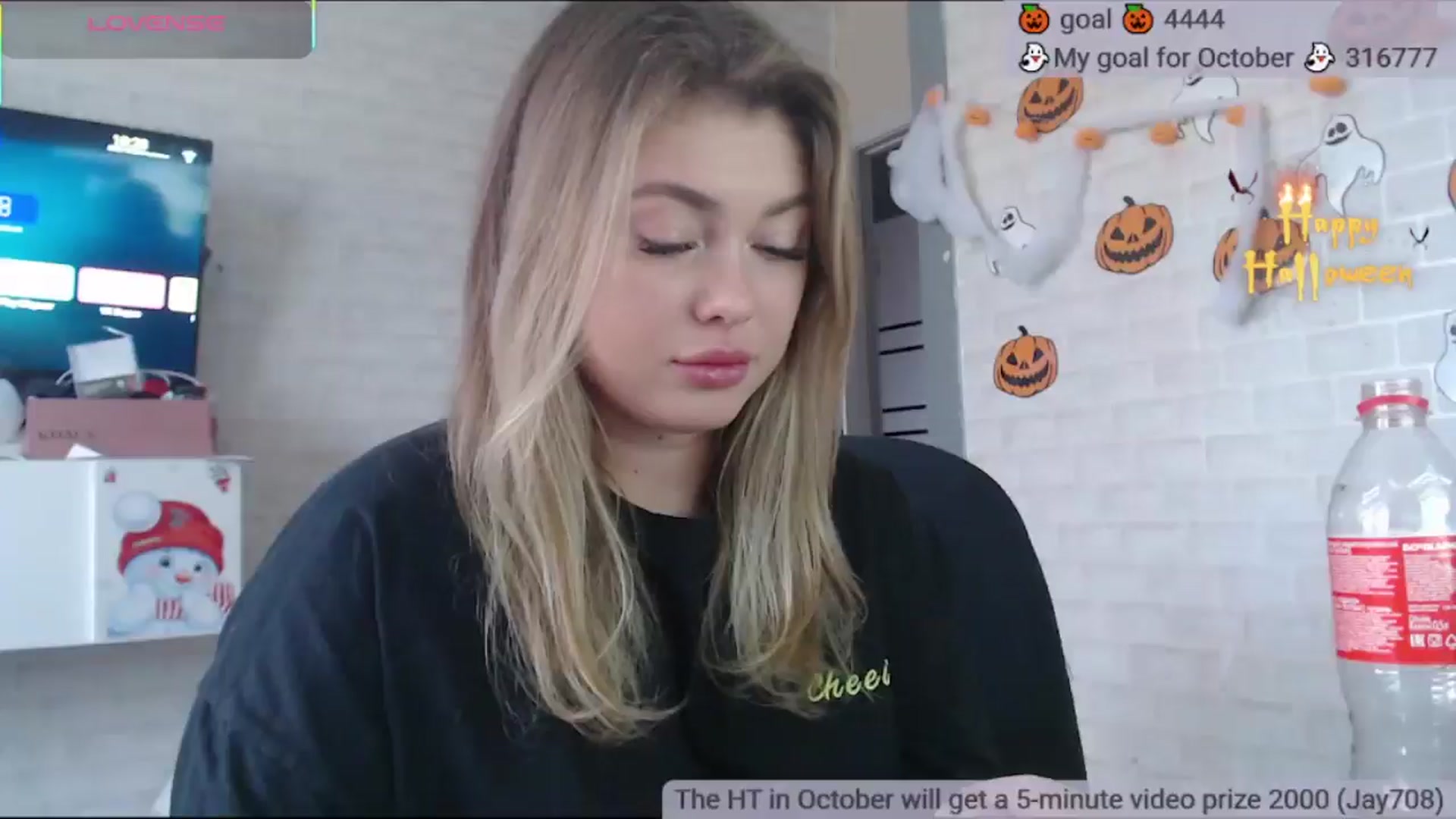 Gallery image thumbnail from SuchCute_'s myfreecams stream on, 10/26/2025, 03:41 image 2 of 20