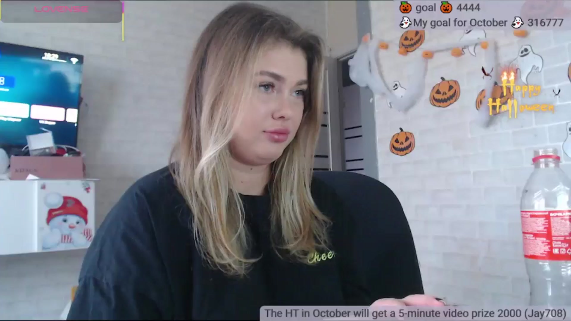Gallery image thumbnail from SuchCute_'s myfreecams stream on, 10/26/2025, 03:41 image 3 of 20
