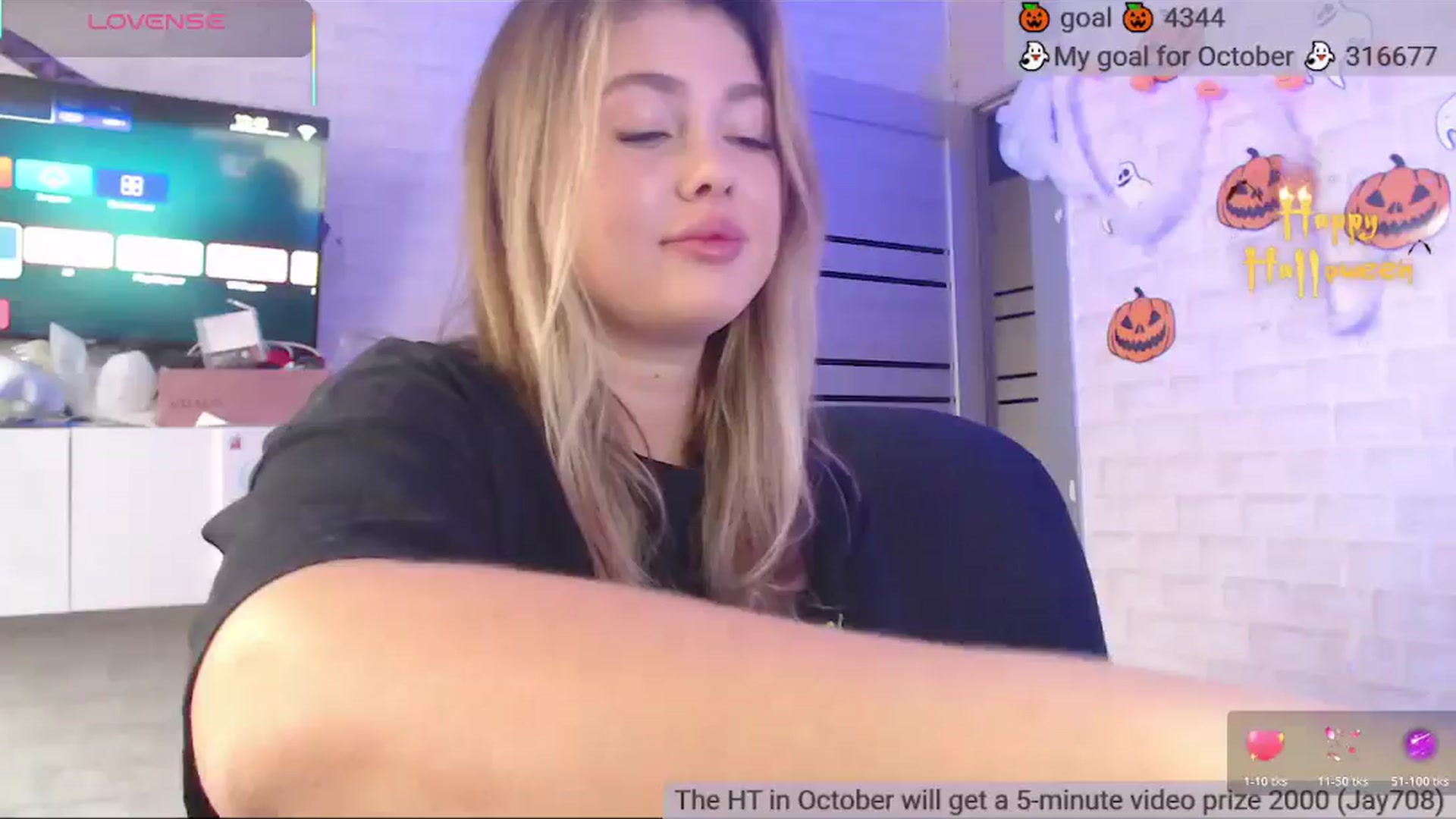 Gallery image thumbnail from SuchCute_'s myfreecams stream on, 10/26/2025, 04:10 image 1 of 20