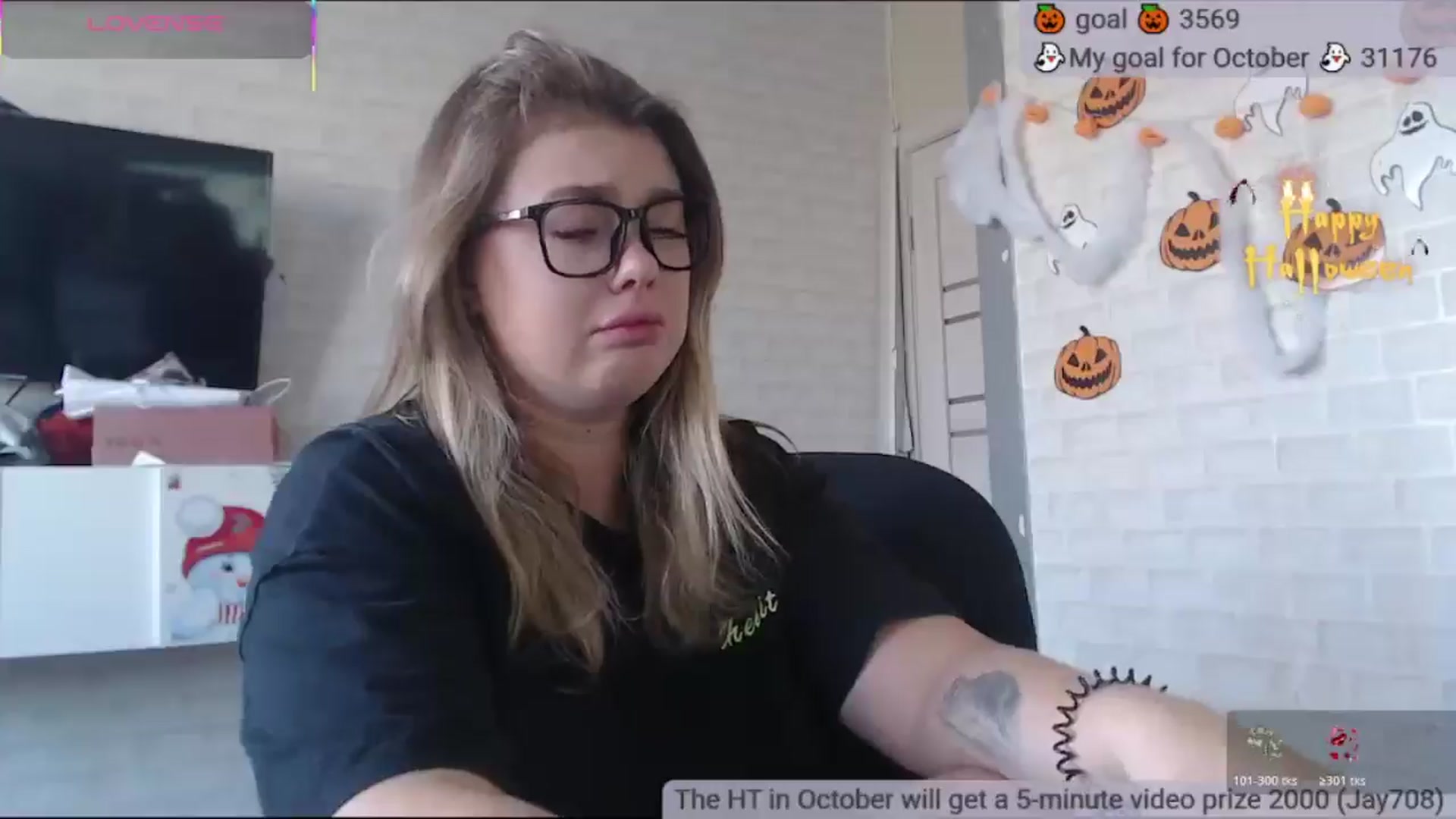 Gallery image thumbnail from SuchCute_'s myfreecams stream on, 10/27/2025, 04:17 image 19 of 20