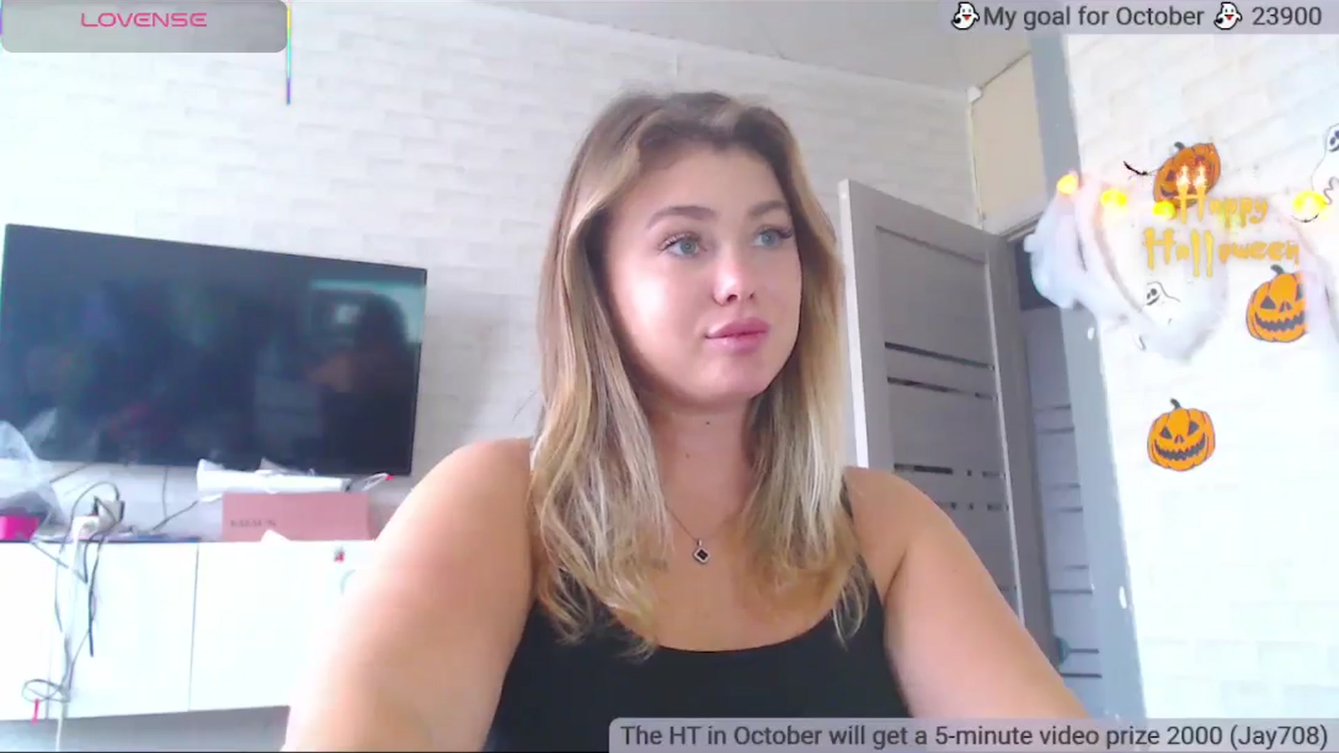 Gallery image thumbnail from SuchCute_'s myfreecams stream on, 10/28/2025, 05:28 image 6 of 20