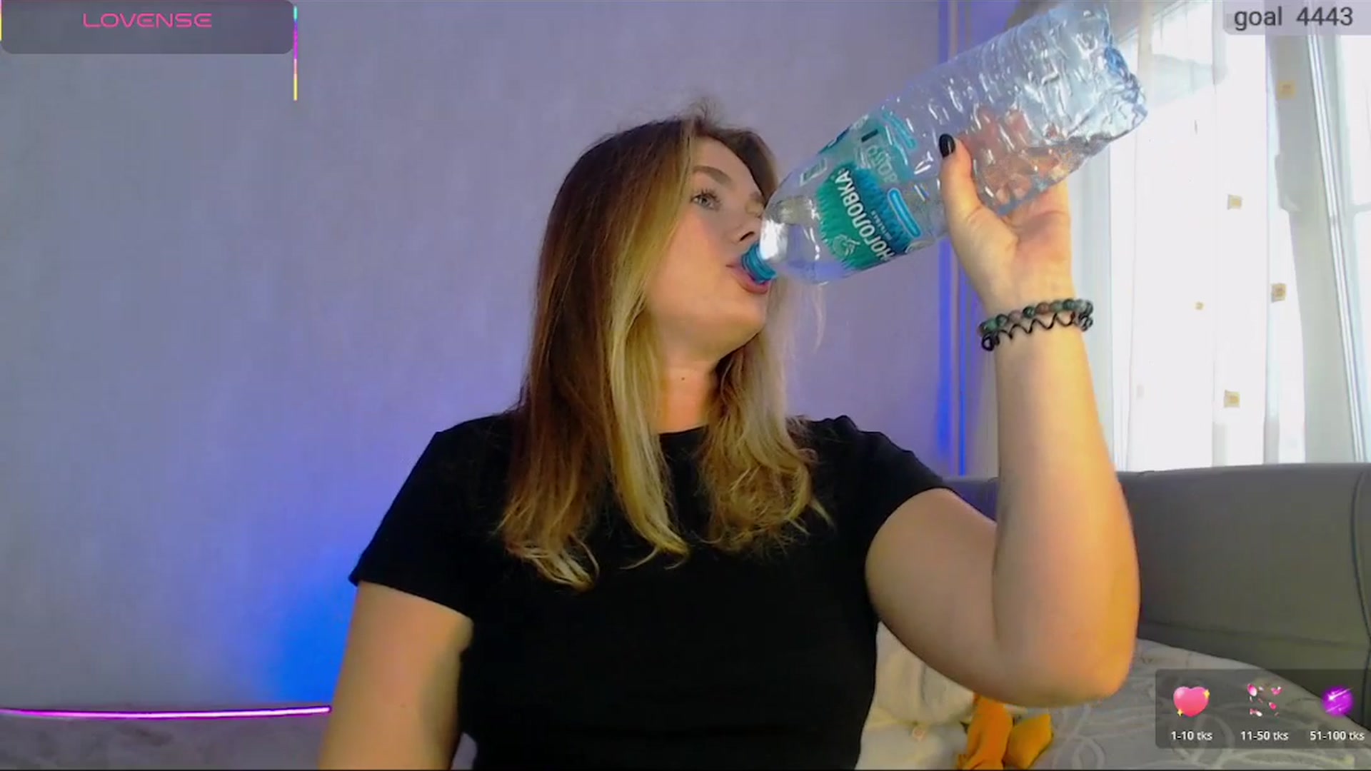 Gallery image thumbnail from SuchCute_'s myfreecams stream on, 11/05/2025, 04:10 image 2 of 20