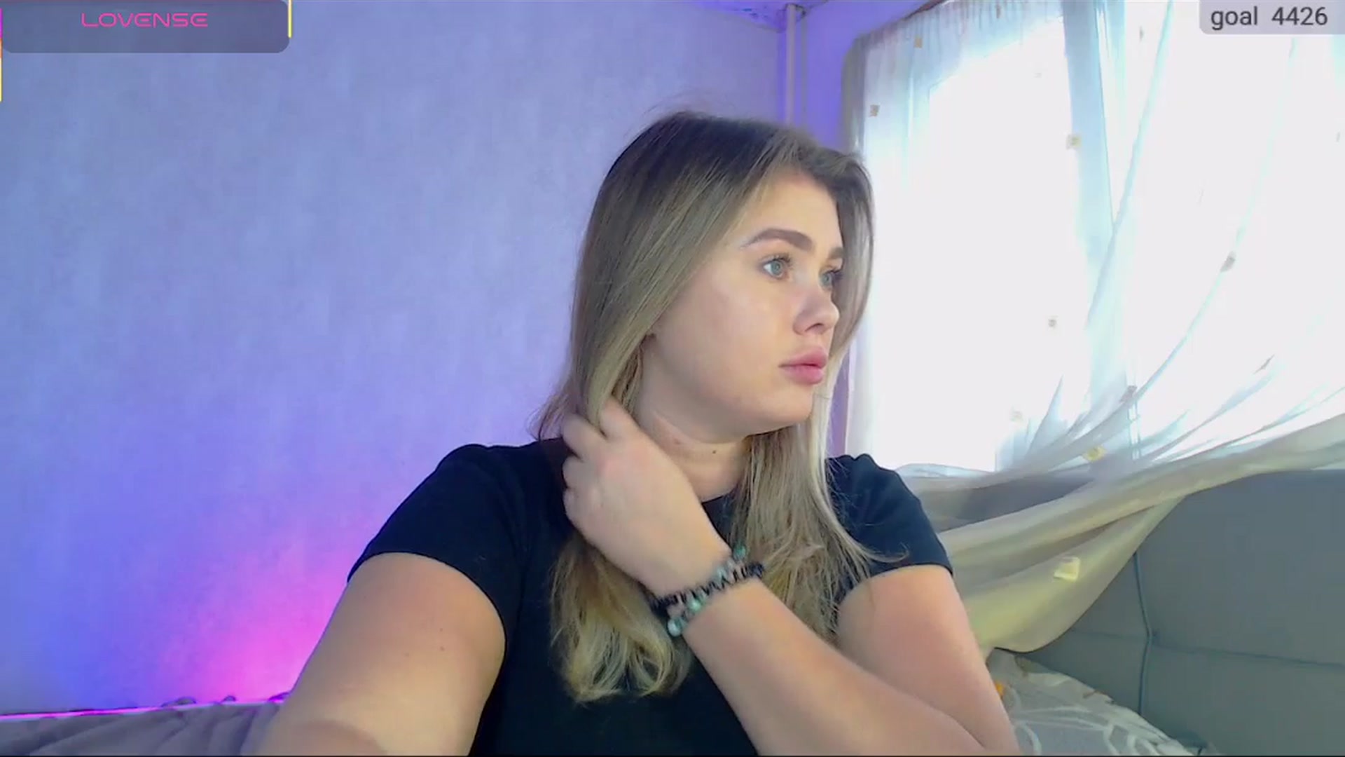 Gallery image thumbnail from SuchCute_'s myfreecams stream on, 11/05/2025, 04:10 image 14 of 20