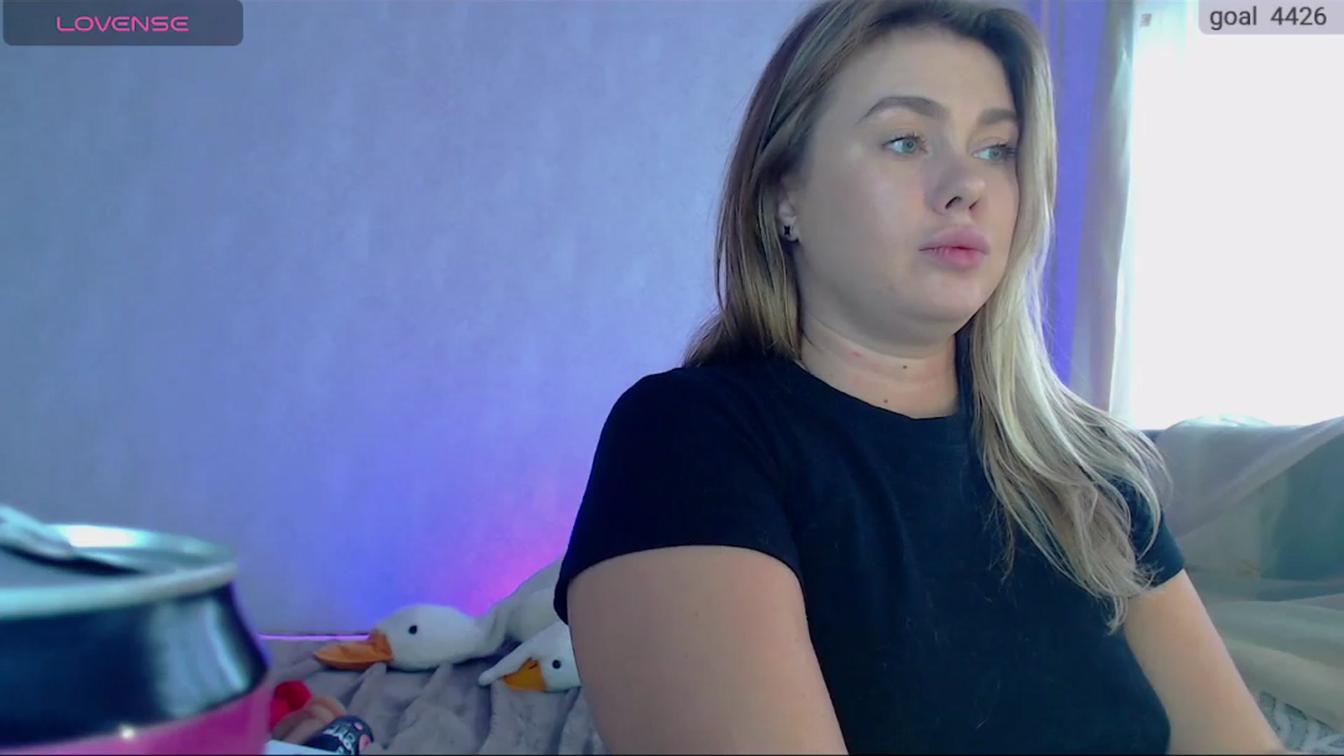 Gallery image thumbnail from SuchCute_'s myfreecams stream on, 11/05/2025, 04:56 image 8 of 20